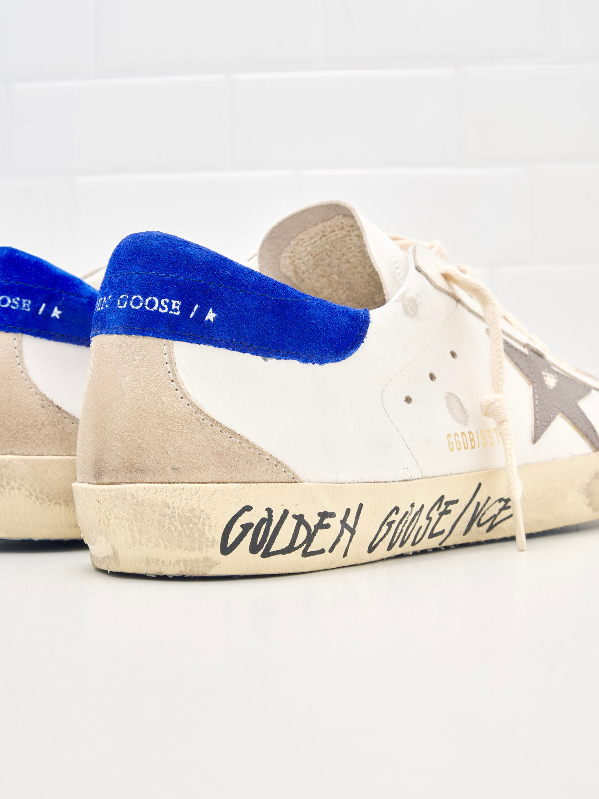 Super Star With Spur Man white beige bluette
