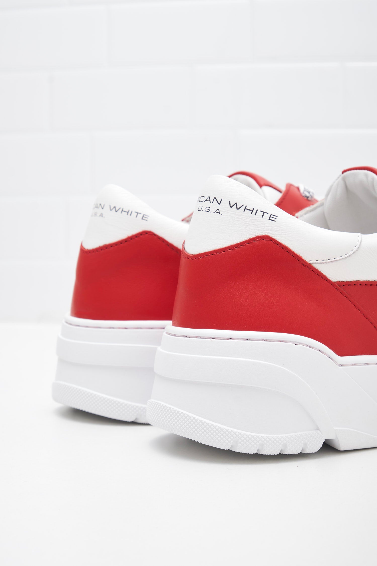 American White - Sneakers Man Emmeuno Logo Bicolor red white 