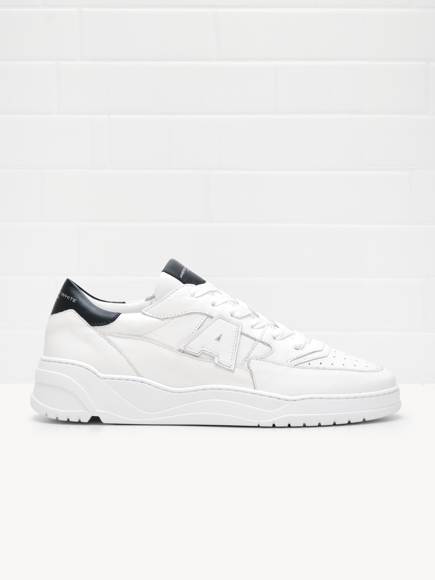American White - Sneakers Man Emmeuno Logo white black 