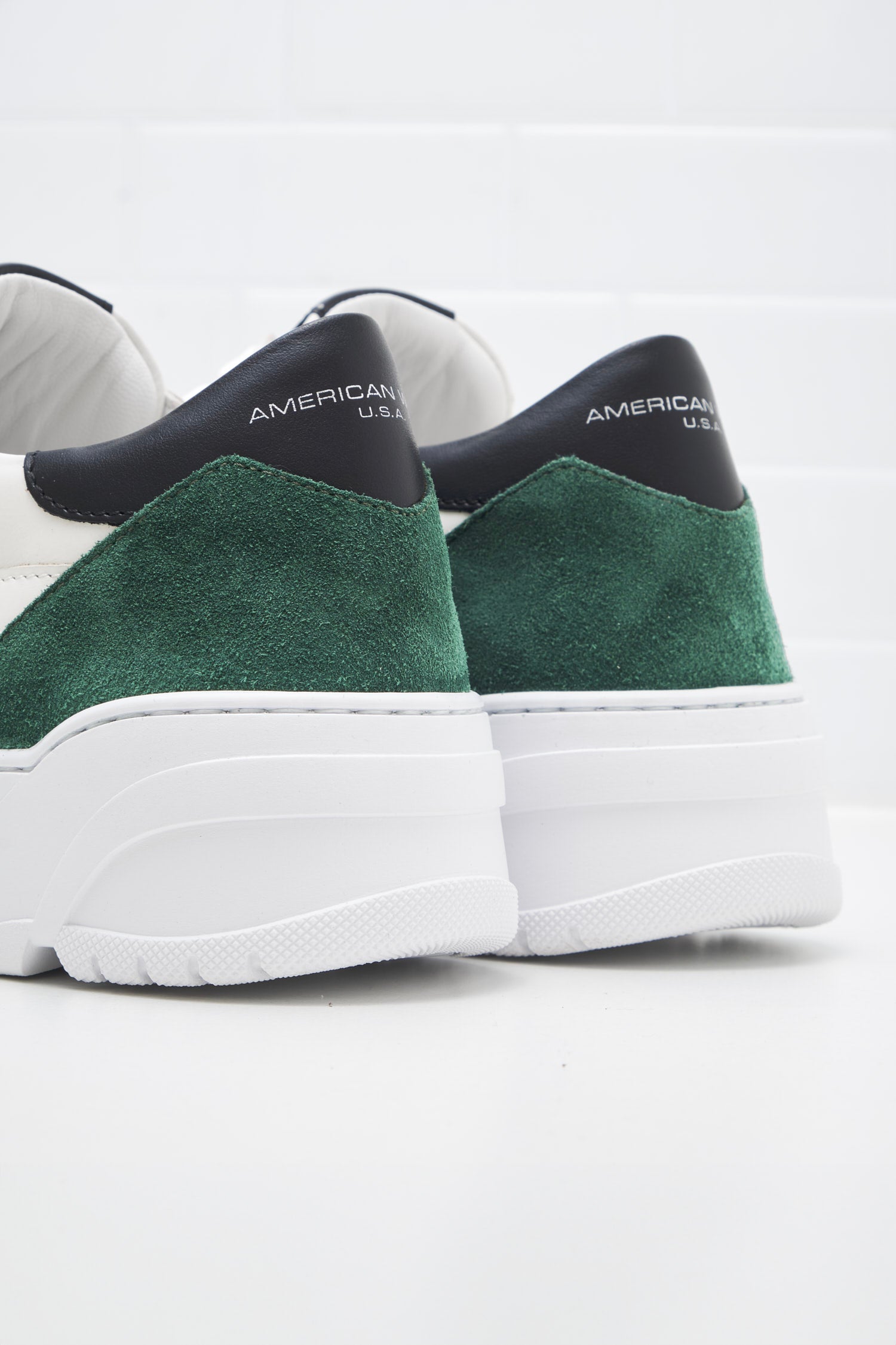 American White - Sneakers Man Emmeuno Logo Explorer white green black 