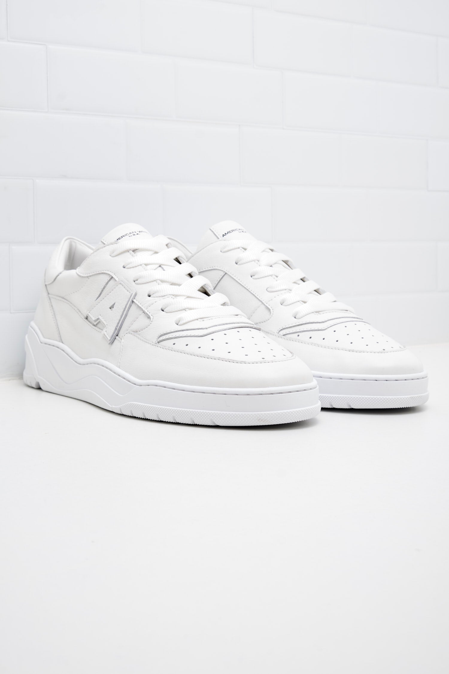 American White - Sneakers Man Emmeuno Logo total white 