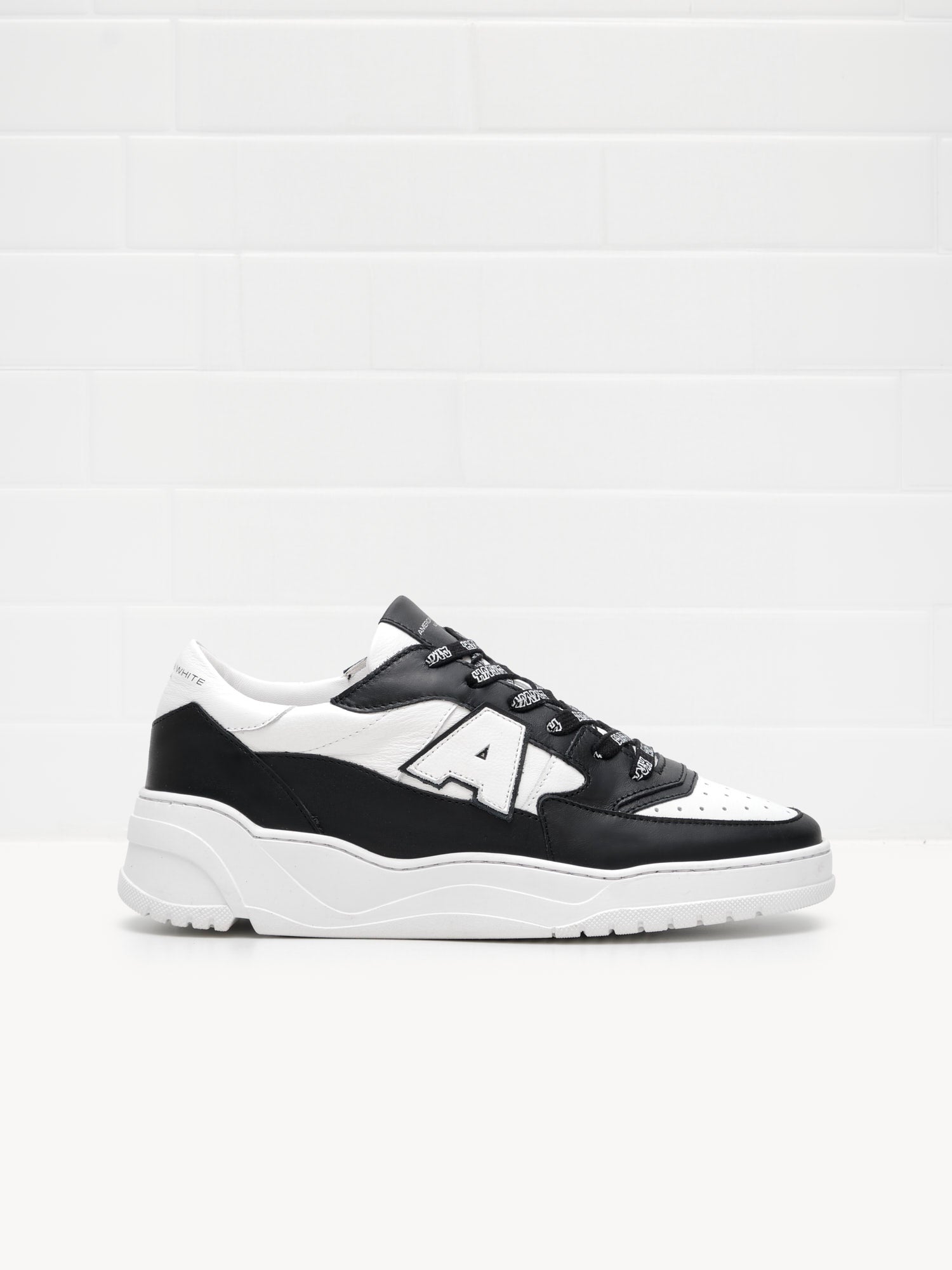 American White - Sneakers Woman Emmeuno Logo Bicolor black white 