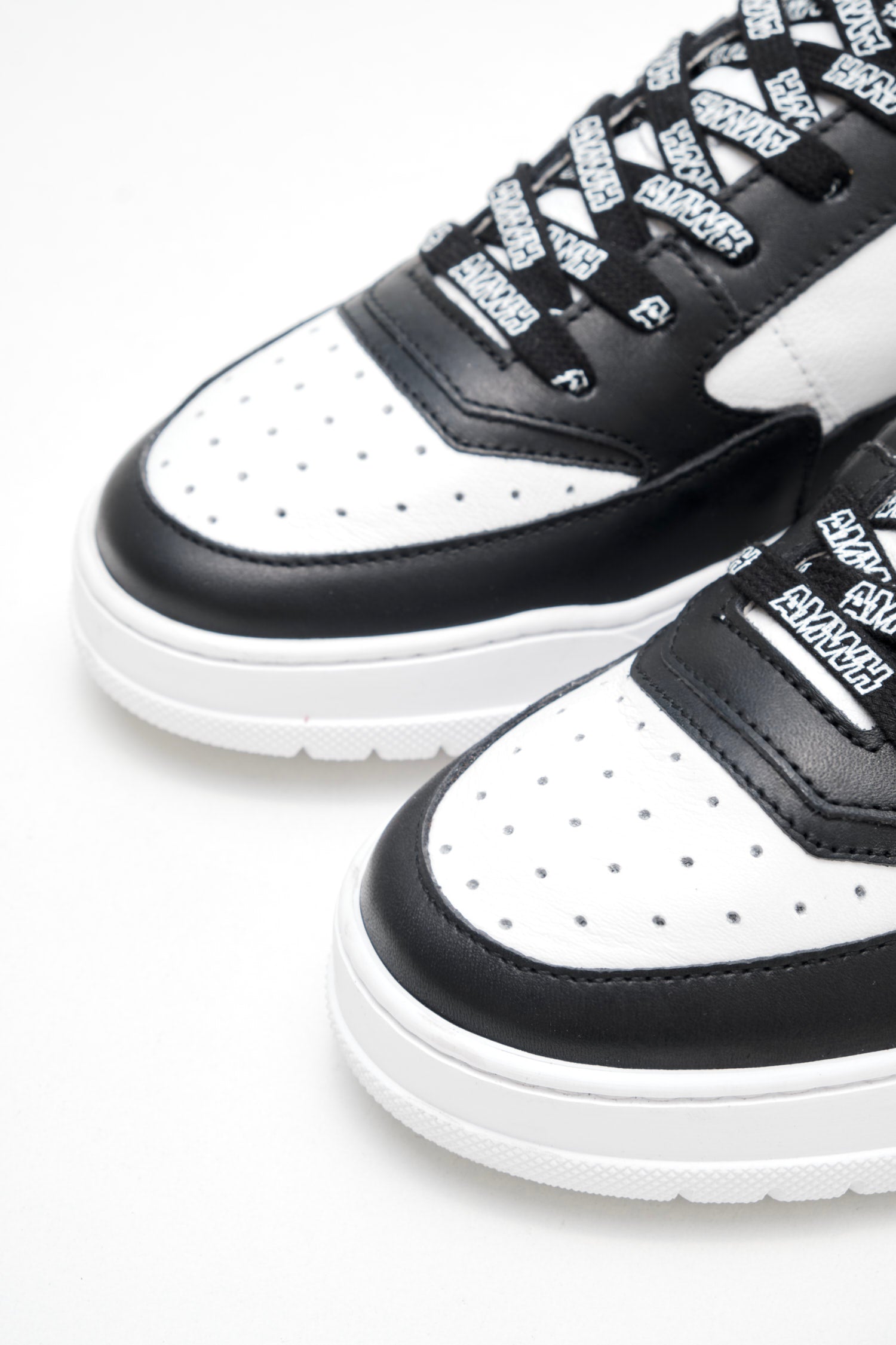 American White - Sneakers Woman Emmeuno Logo Bicolor black white 