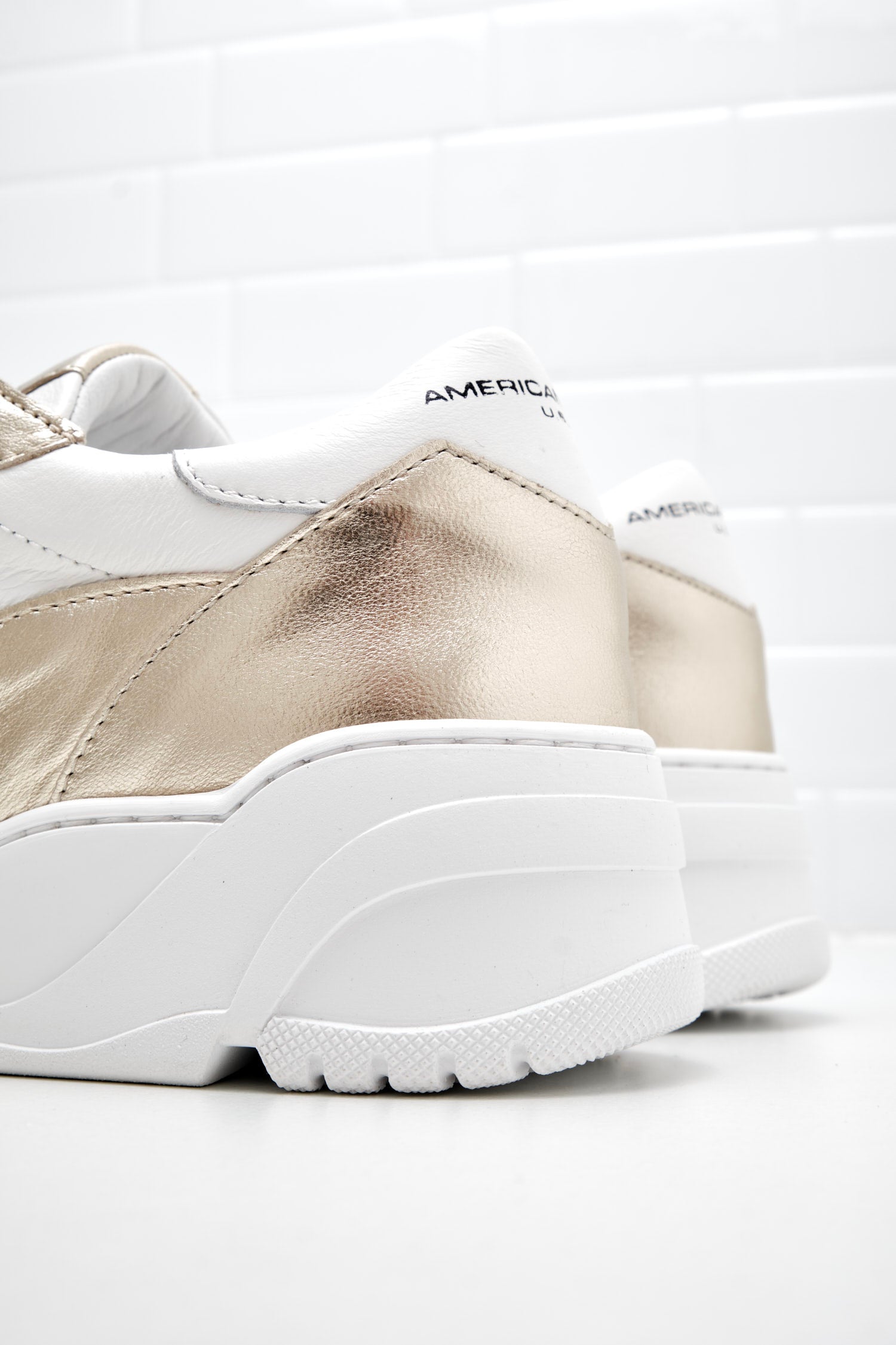 American White - Sneakers Woman Emmeuno Logo Bicolor gold white 