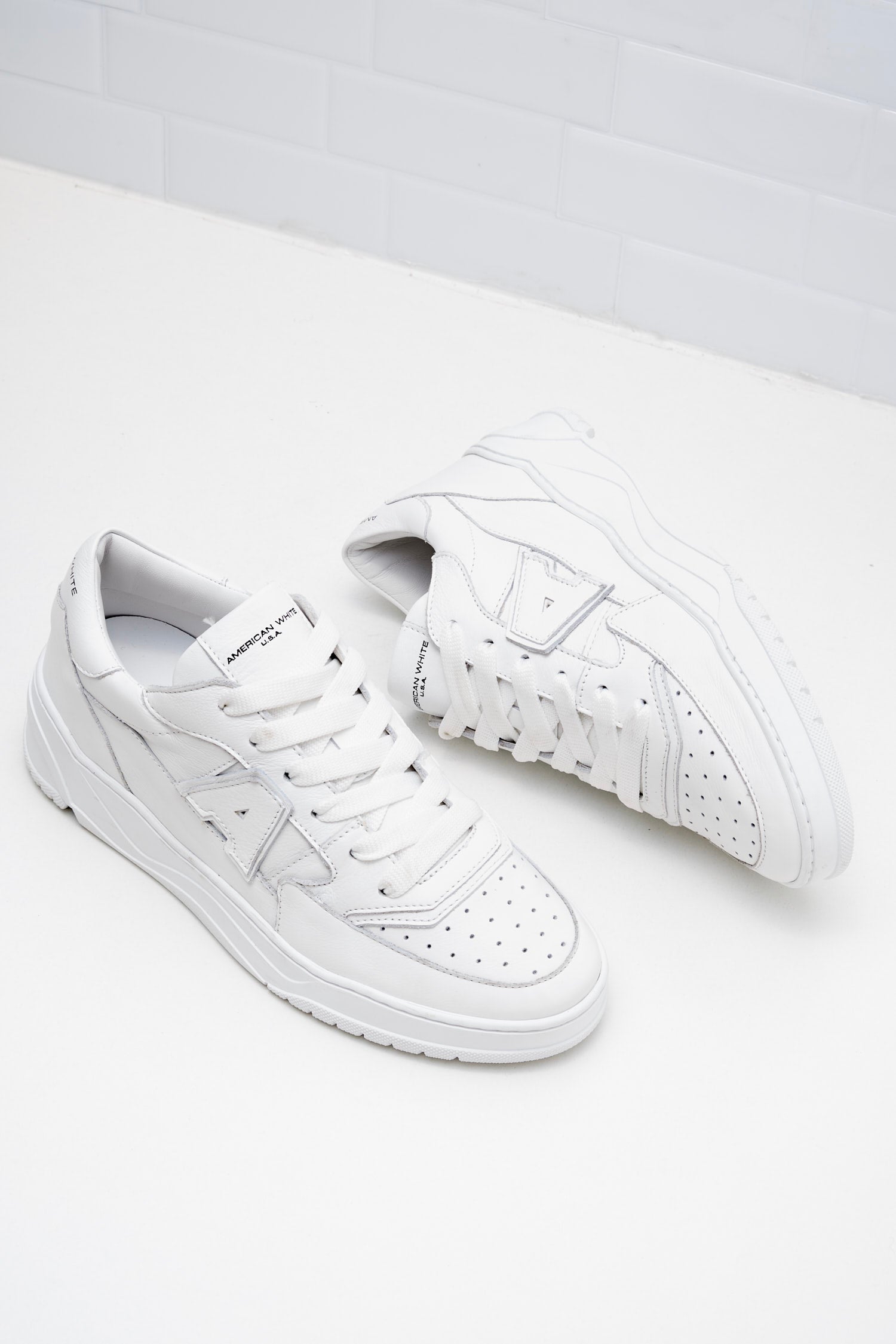 American White - Sneakers Woman Emmeuno Logo total white 