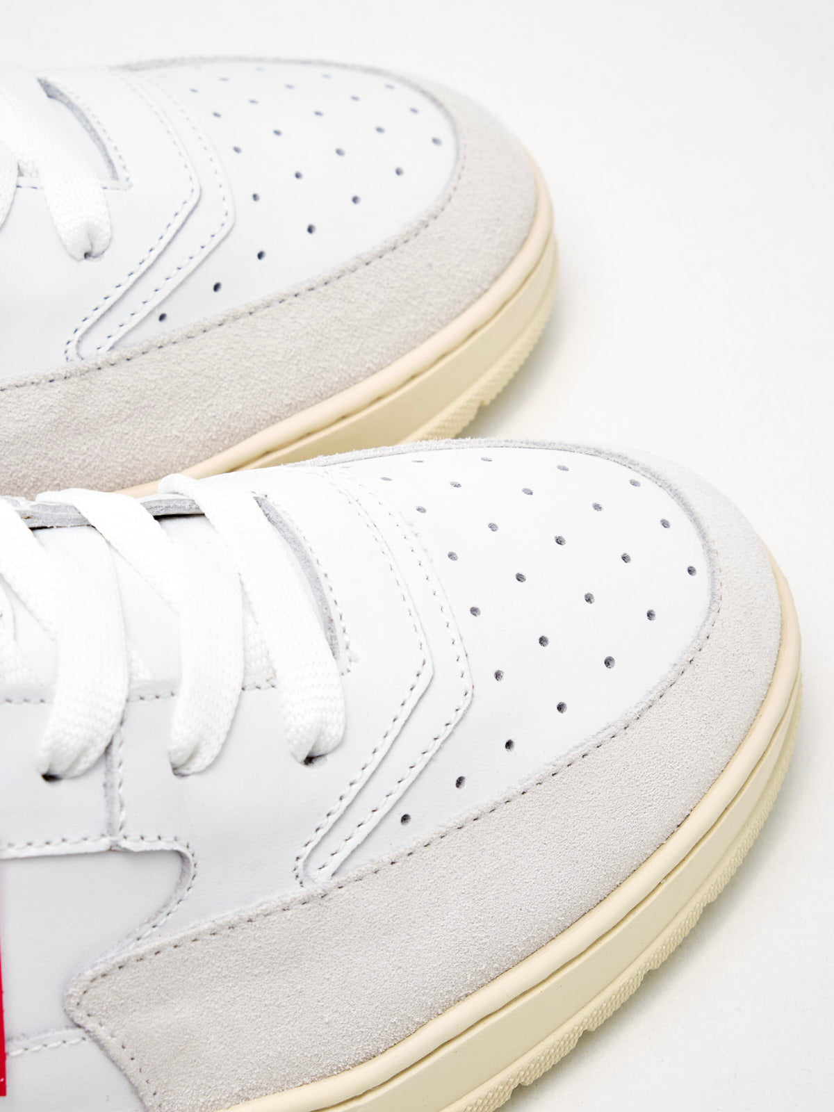 American White - Sneakers Man Emmeuno Logo Explorer white red 
