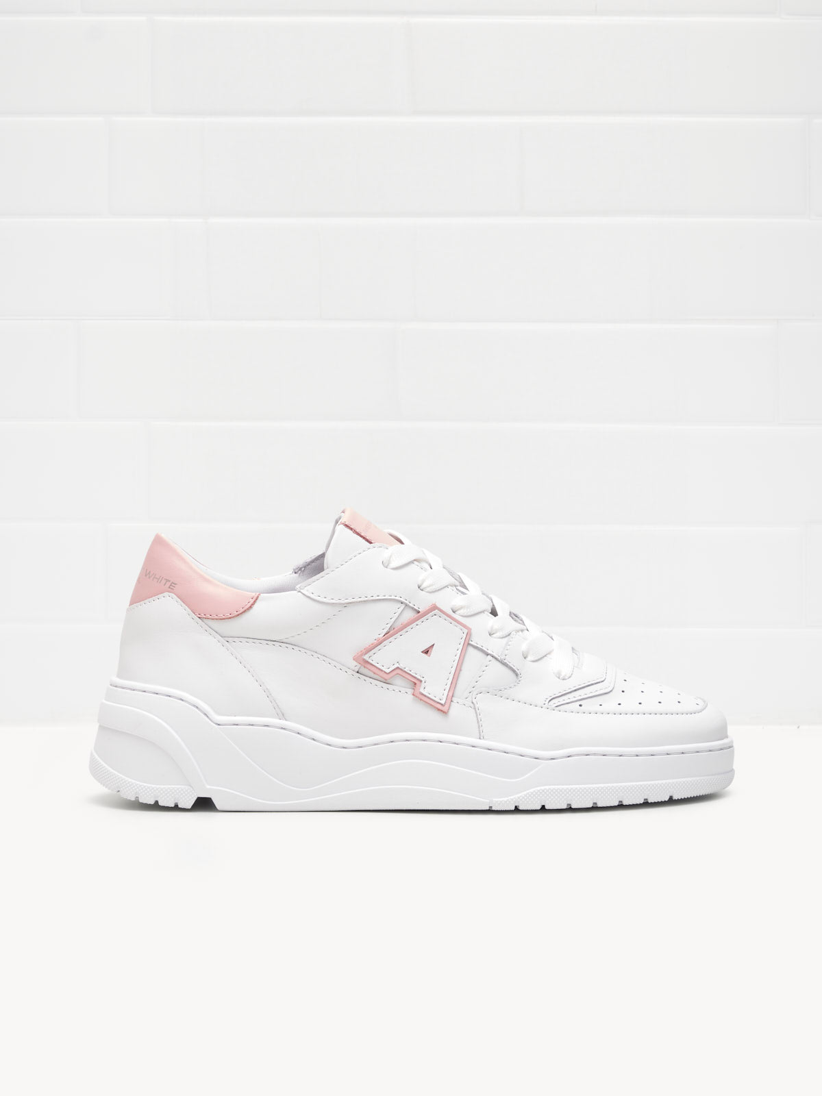 American White Emmeuno Logo white pink