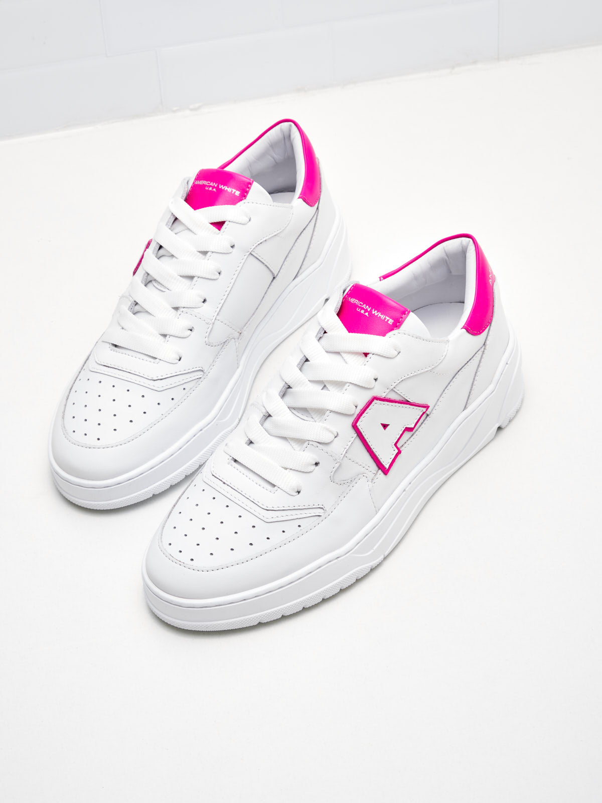 American White - Sneakers Woman Emmeuno Logo white fucsia 