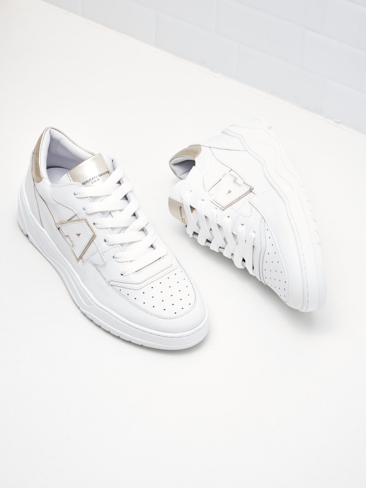 American White - Sneakers Woman Emmeuno Logo white platinum 