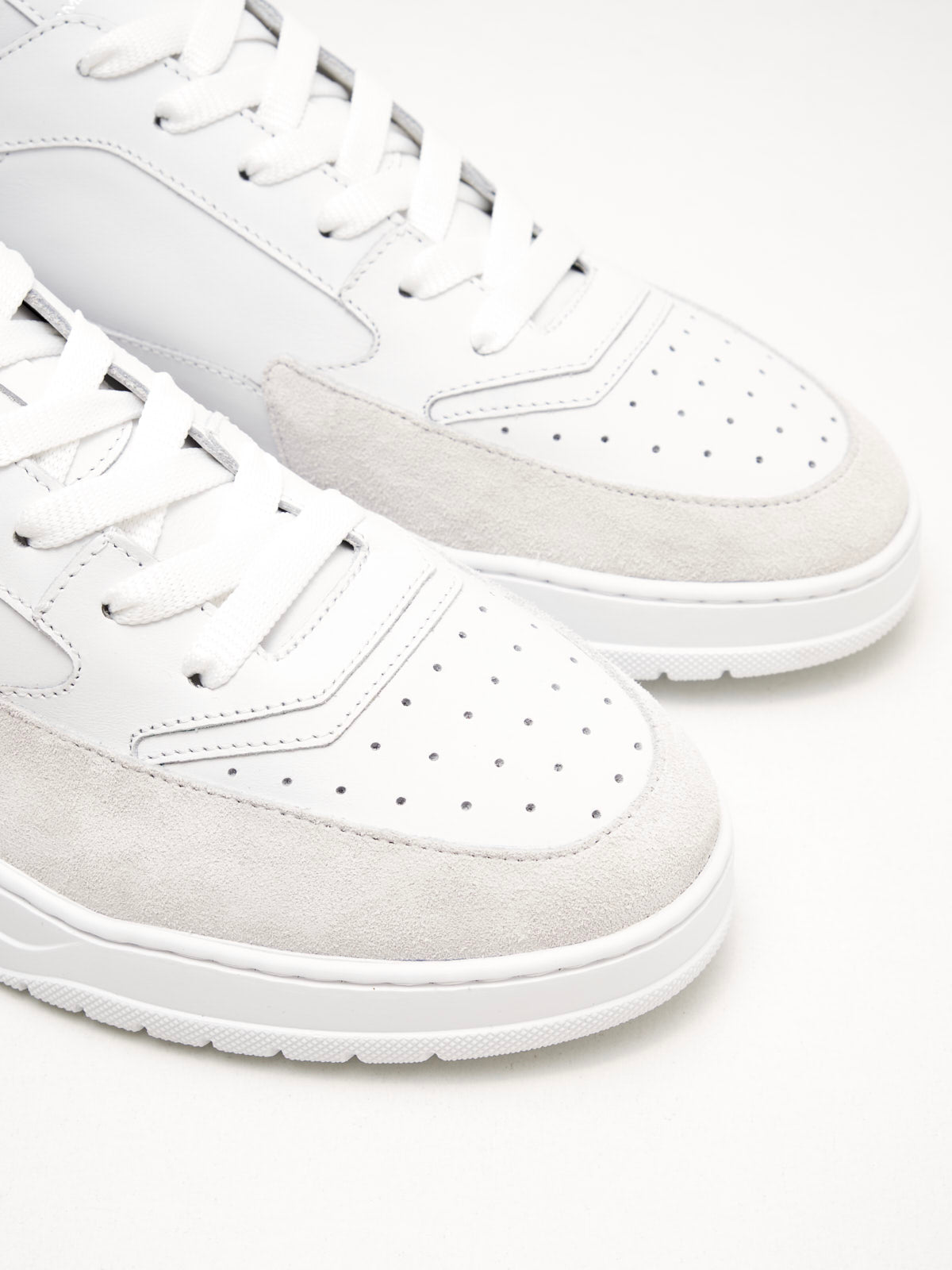 American White - Sneakers Man Emmeuno Logo Explorer total white white sole 