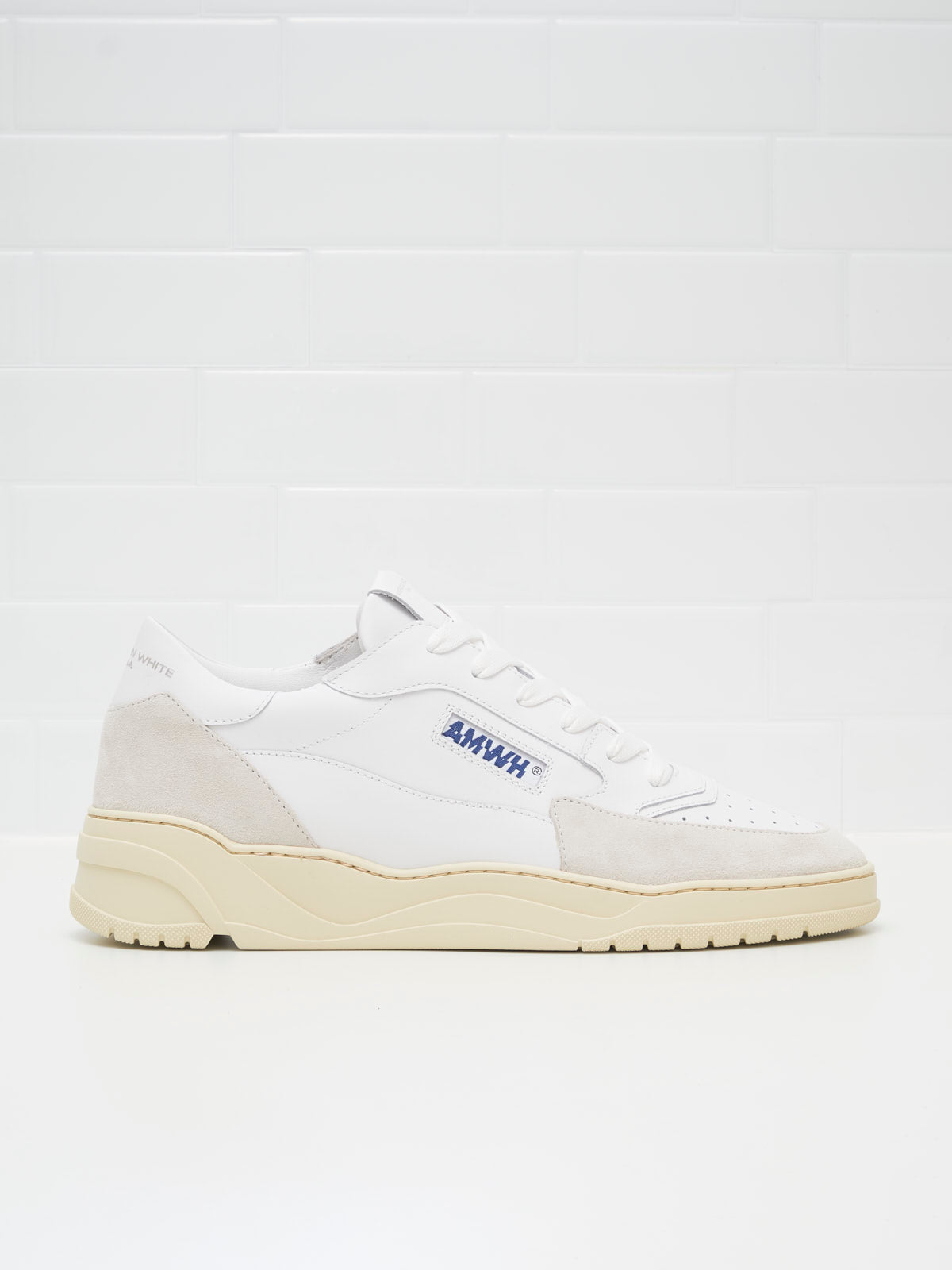 American White Emmeuno Iconic Explorer white white