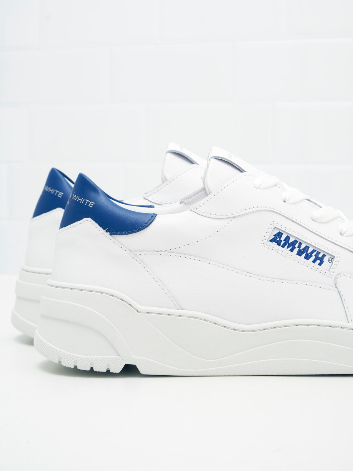 American White - Emmeuno Iconic Man white blue 