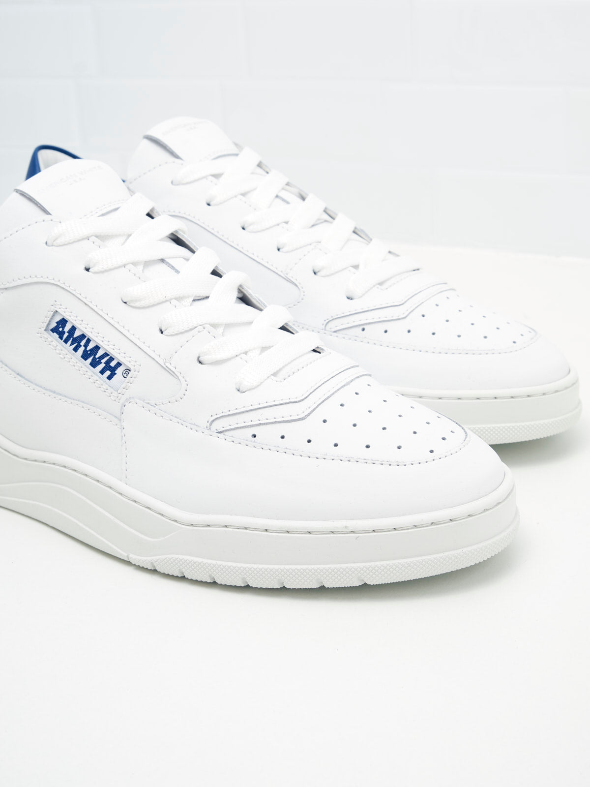 American White - Emmeuno Iconic Man white blue 