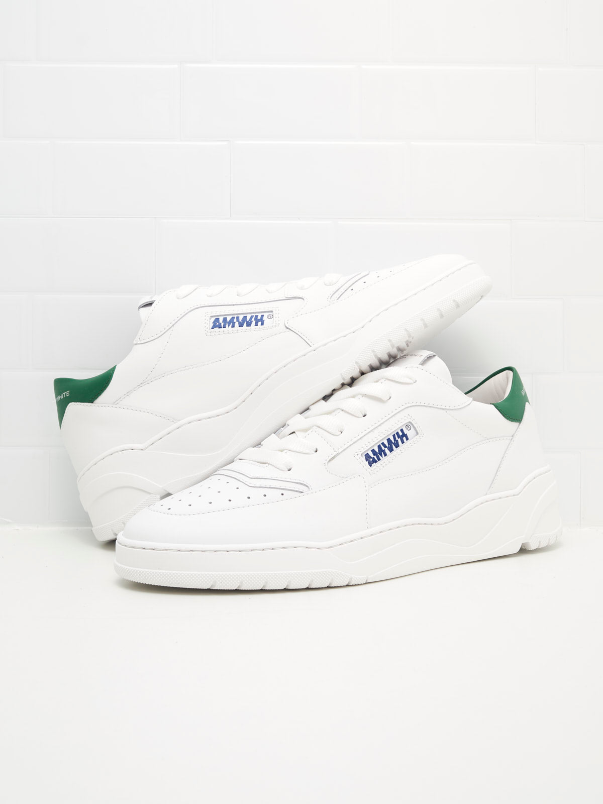 American White Emmeuno Iconic white green