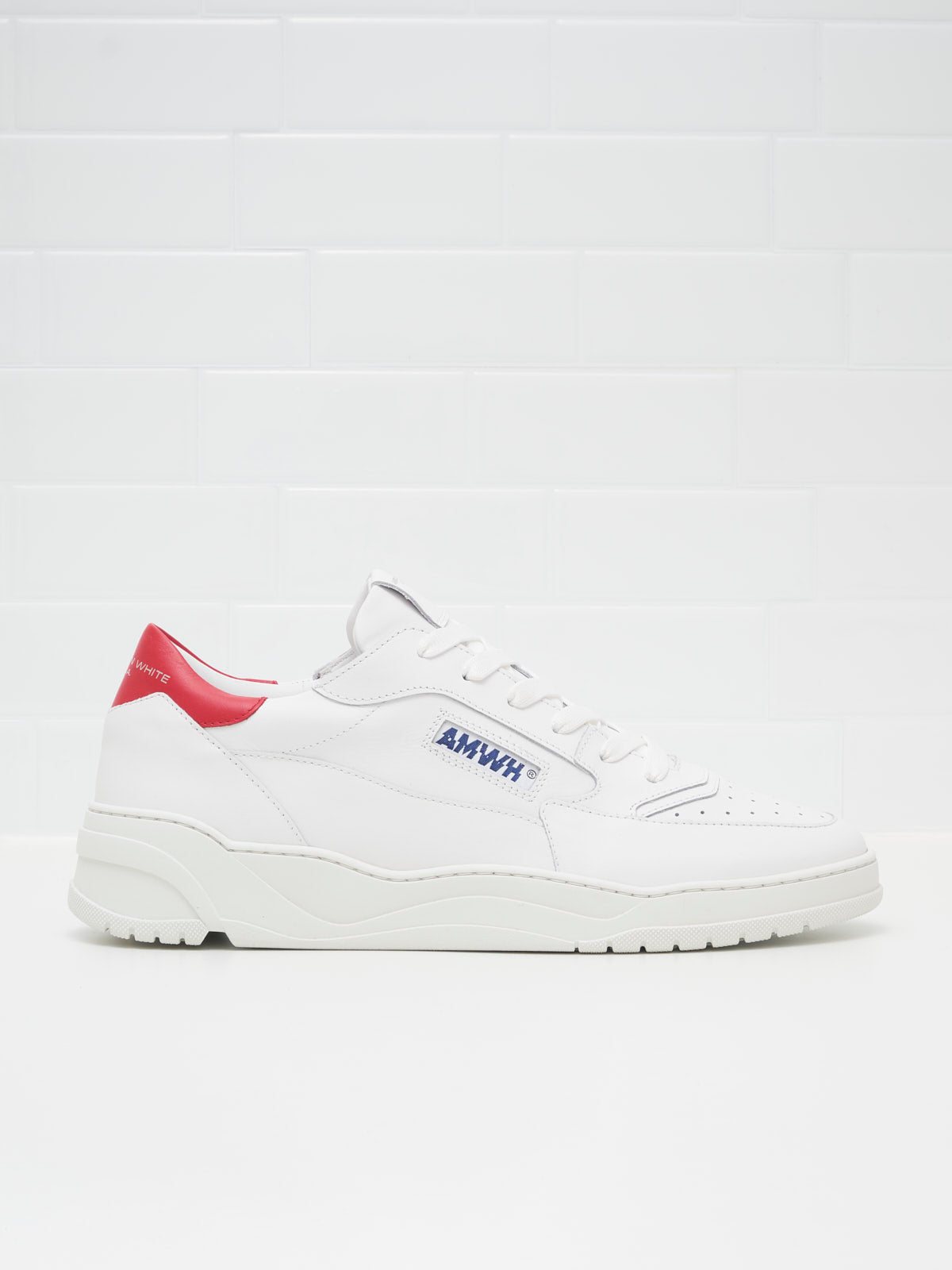 American White Emmeuno Iconic white red