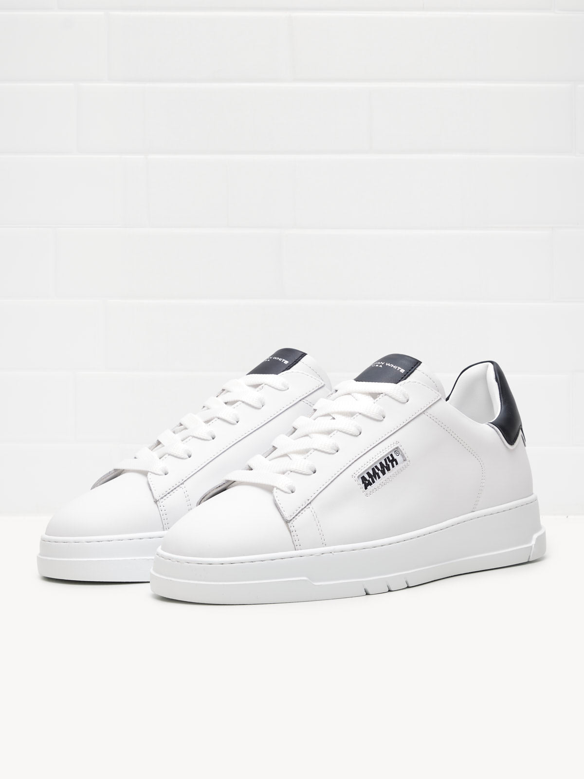 American White - Super Iconic Man white black 