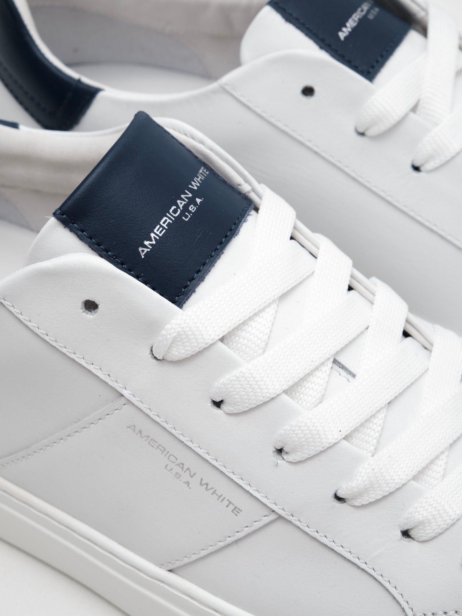 American White - Sneakers Man Whoop white blue 