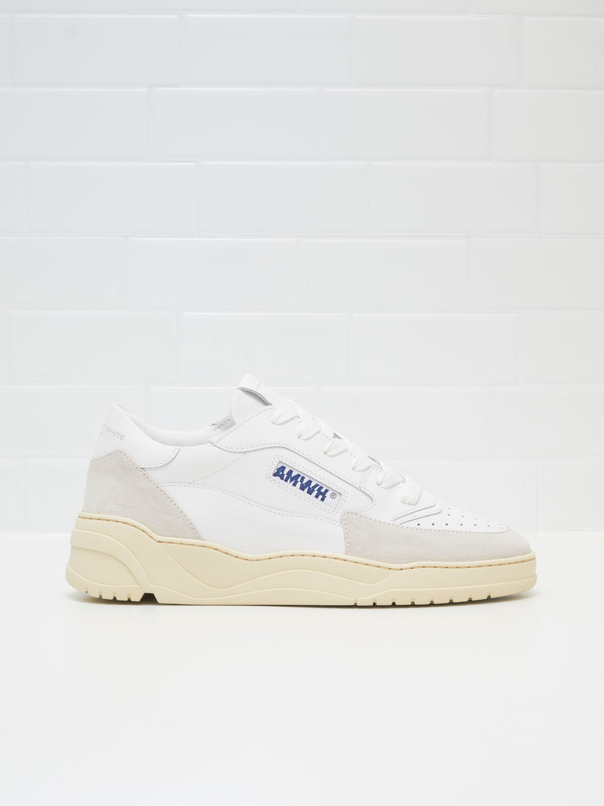 American White Emmeuno Iconic Explorer white white