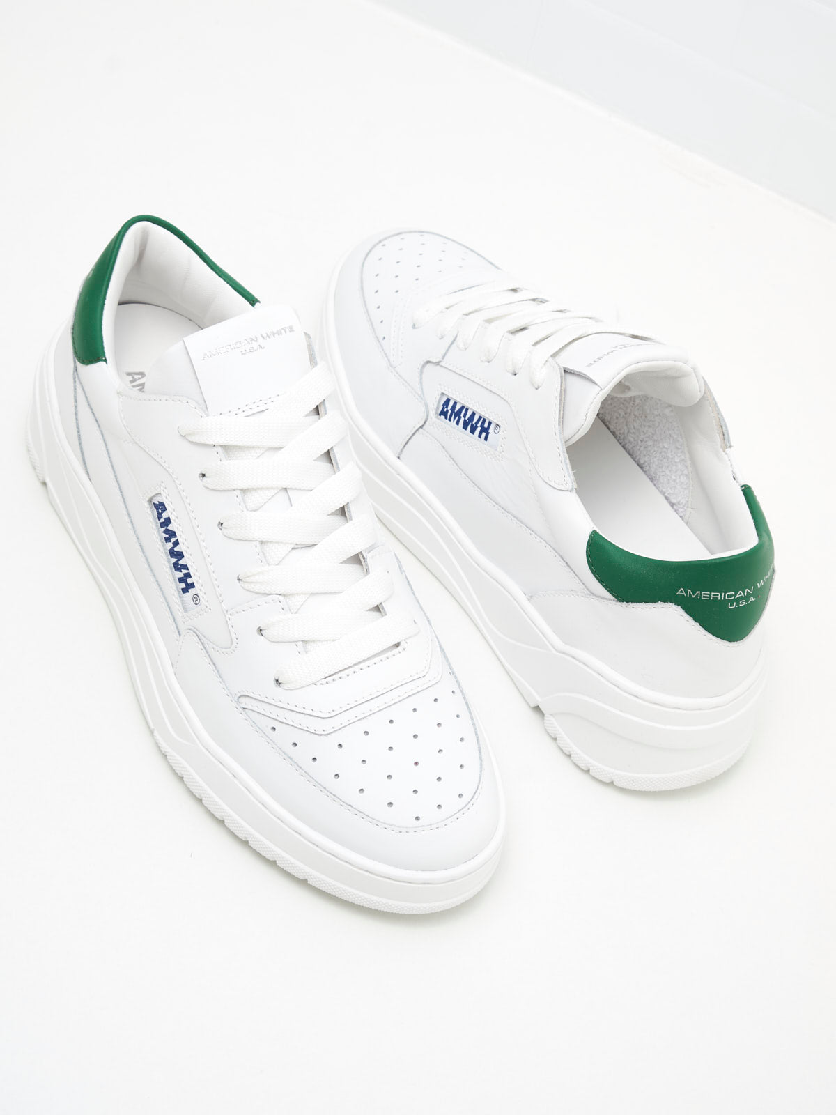 American White - Emmeuno Iconic Woman white green 