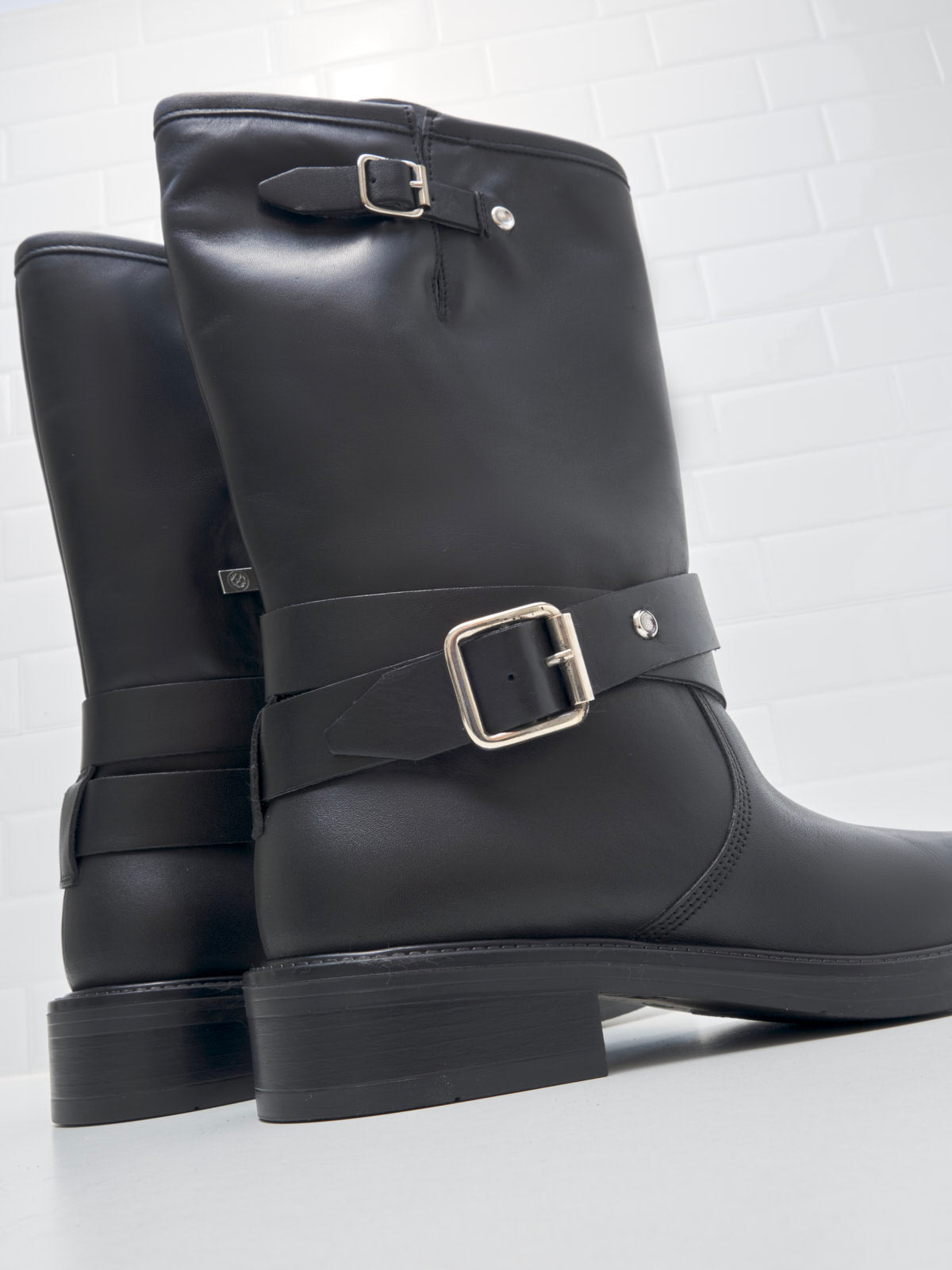 Carmens - Biker Woman Cameron Bike Black 