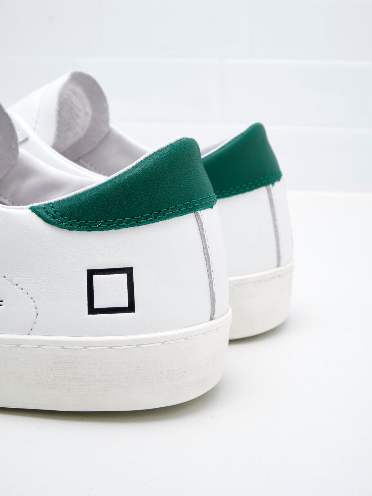 Date - Sneakers Hill Low Calf Man white blue green 