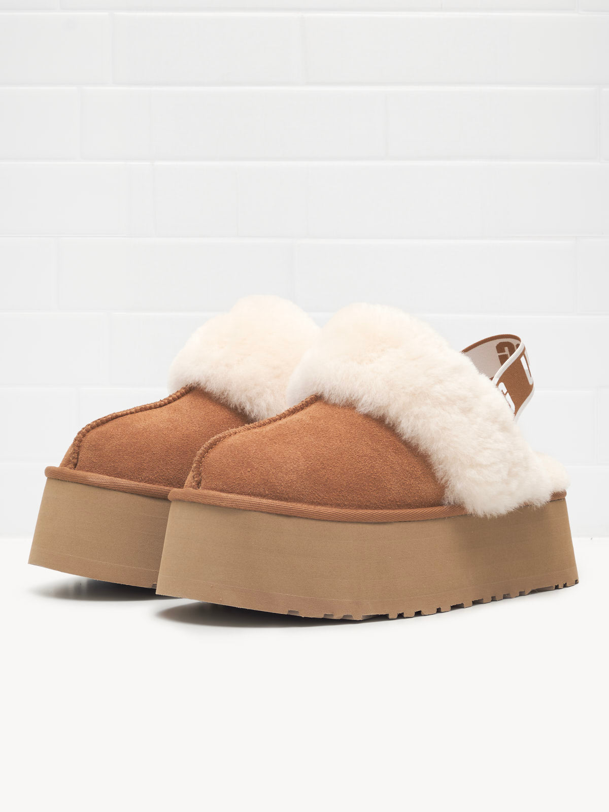 UGG - Sabot Funkette Woman Suede chestnut 