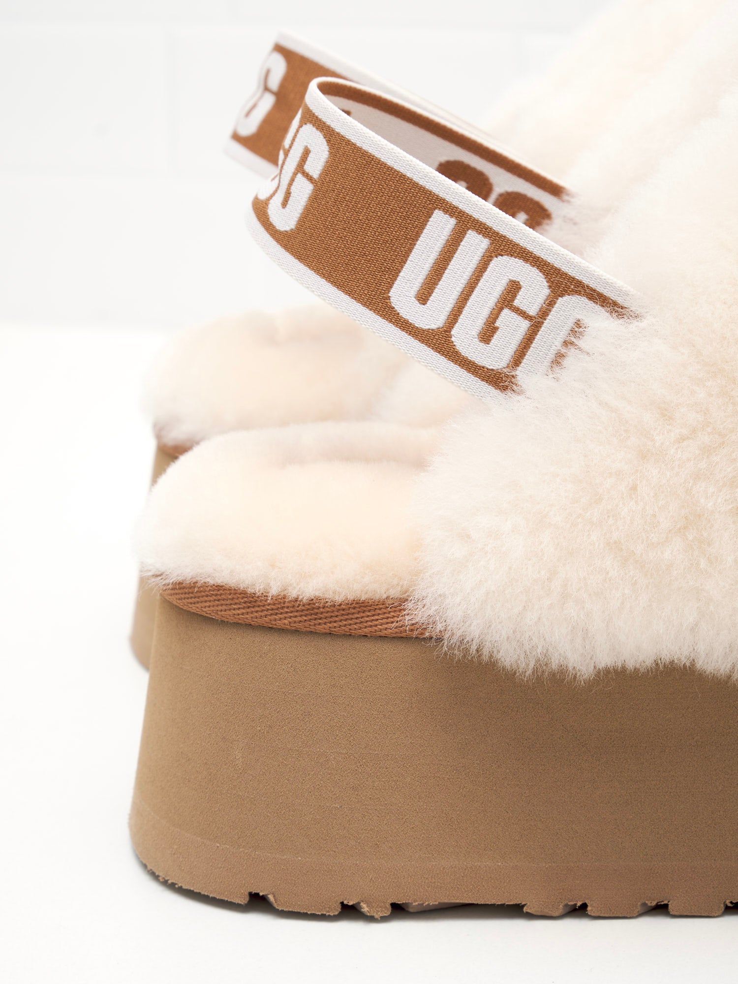 UGG - Sabot Funkette Woman Suede chestnut 
