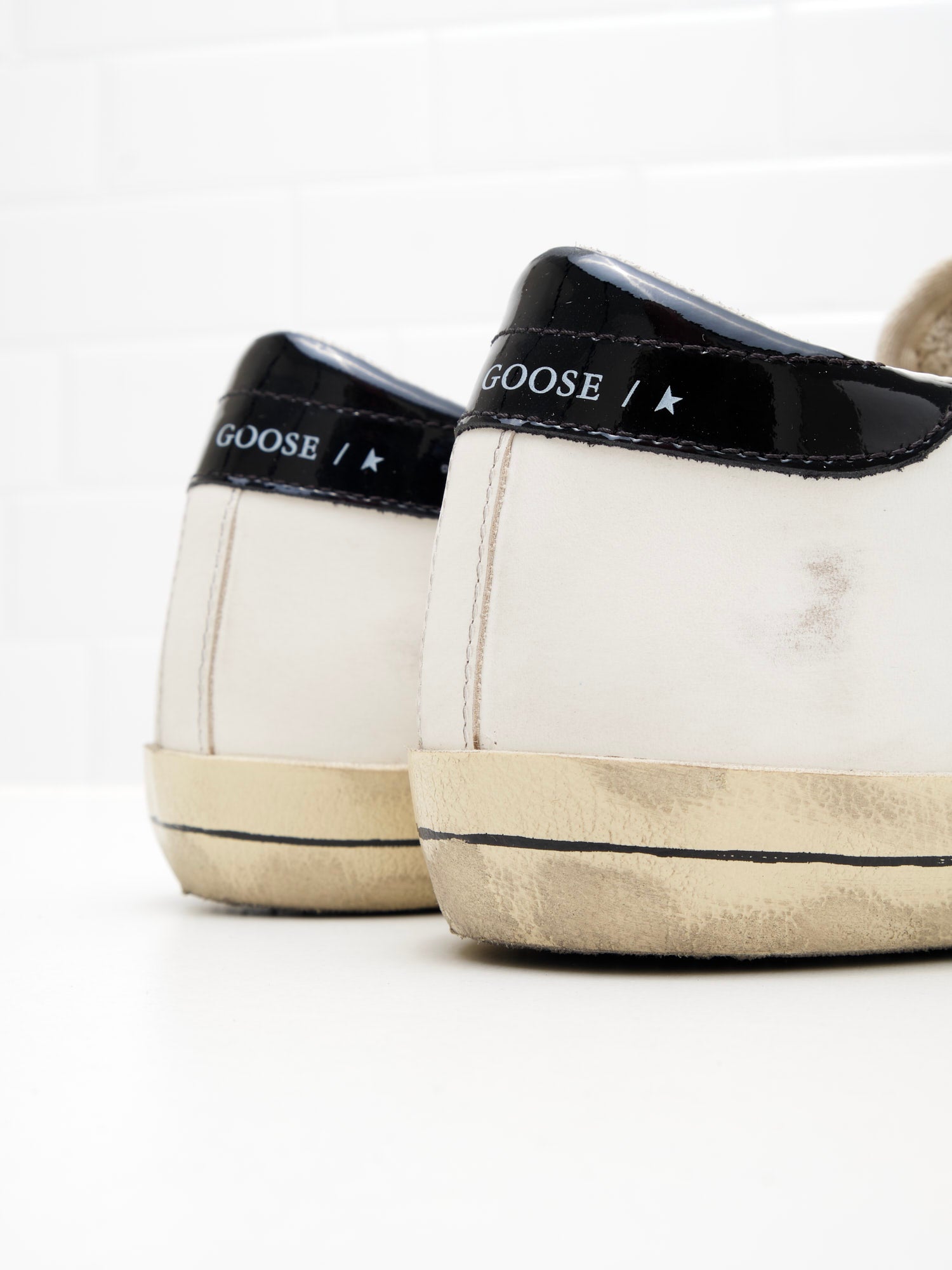 golden goose - Sneakers Super Star Woman white silver black 