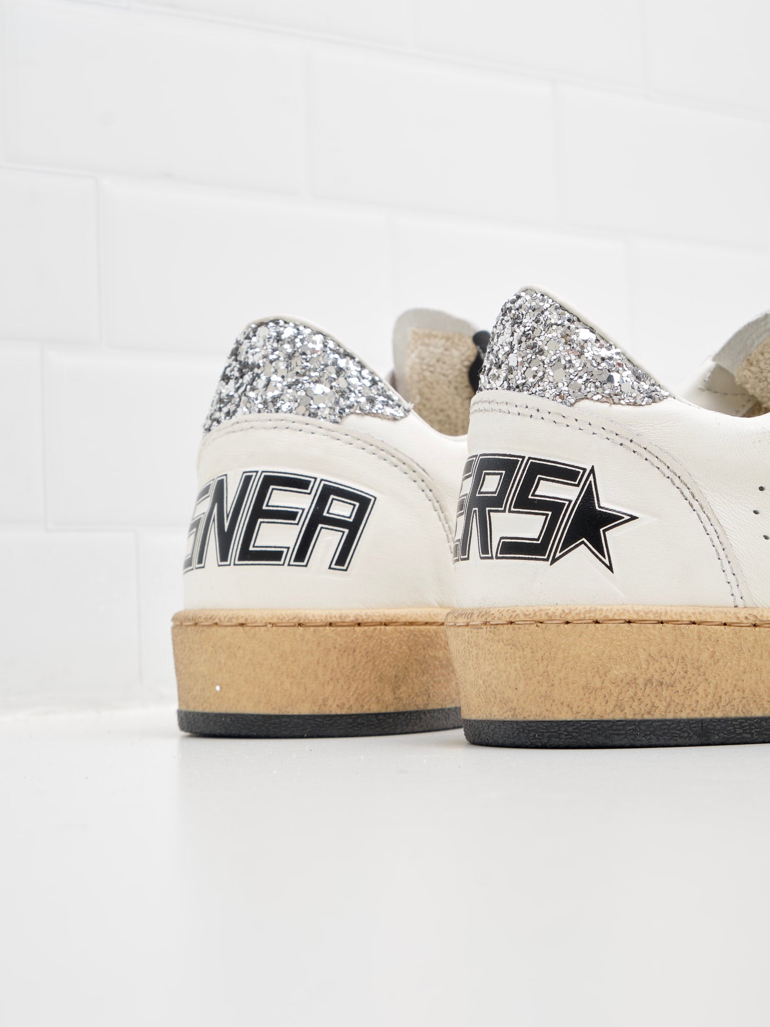 Golden Goose Ball Star Woman white glitter silver