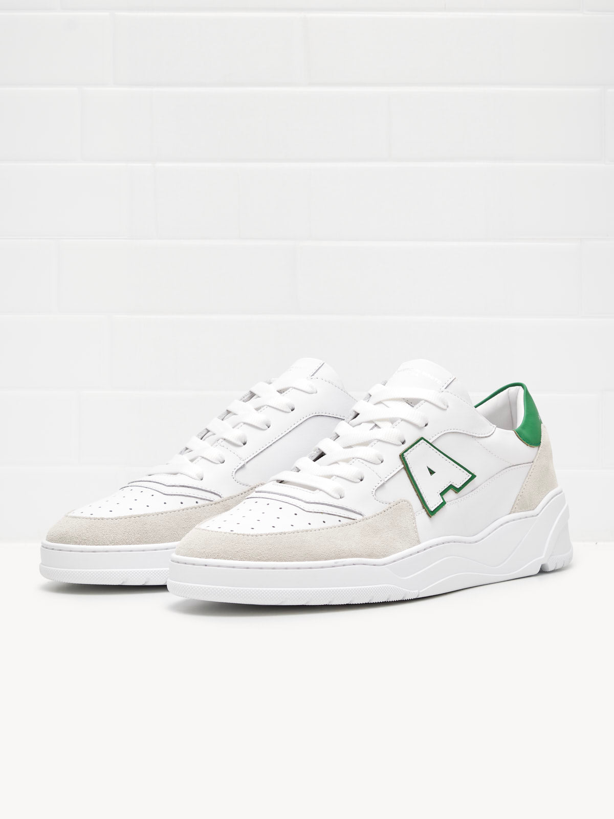 American White - Sneakers Man Emmeuno Logo Explorer white green white sole 
