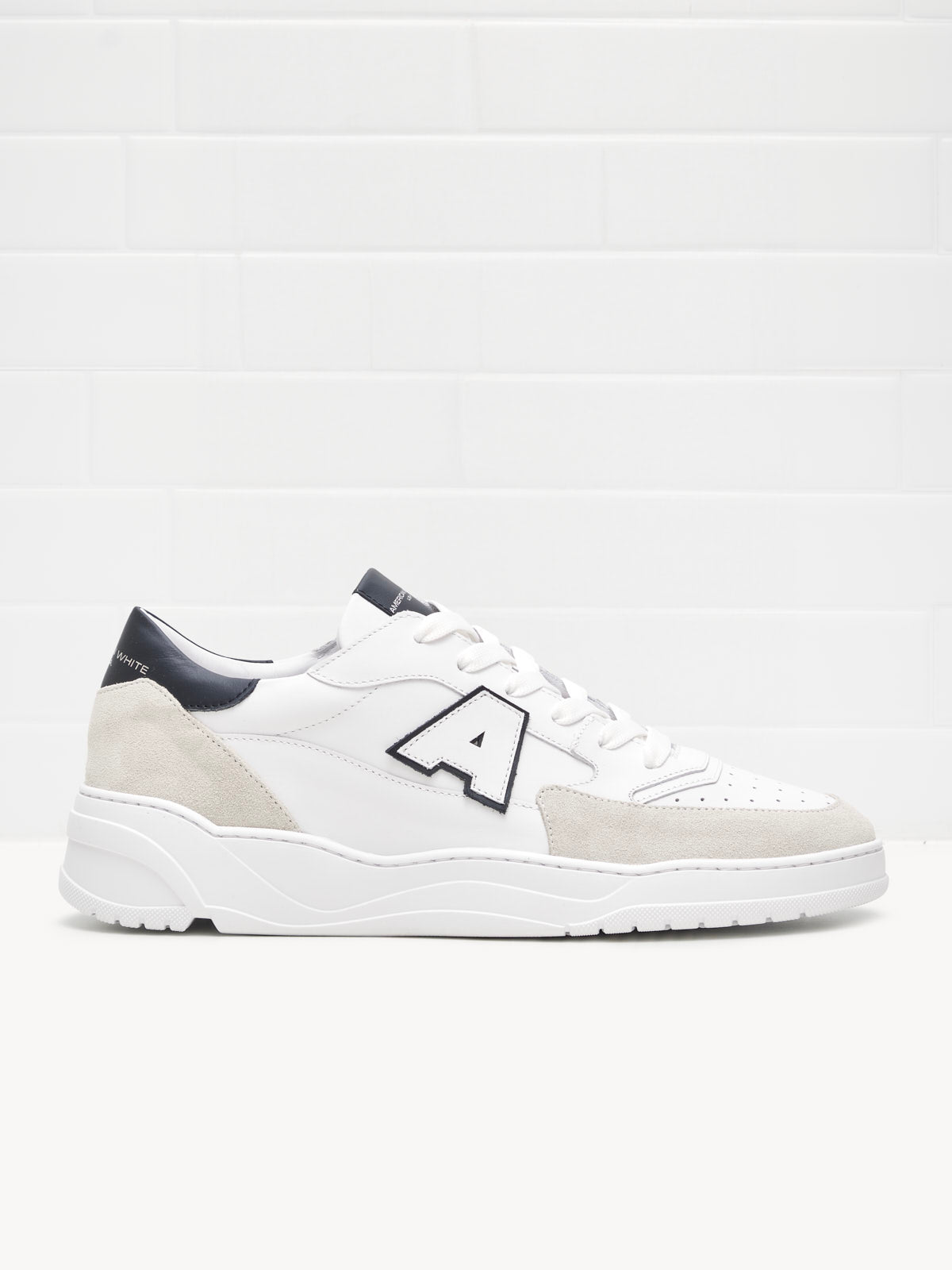 Sneakers Man Emmeuno Logo Explorer white black white sole