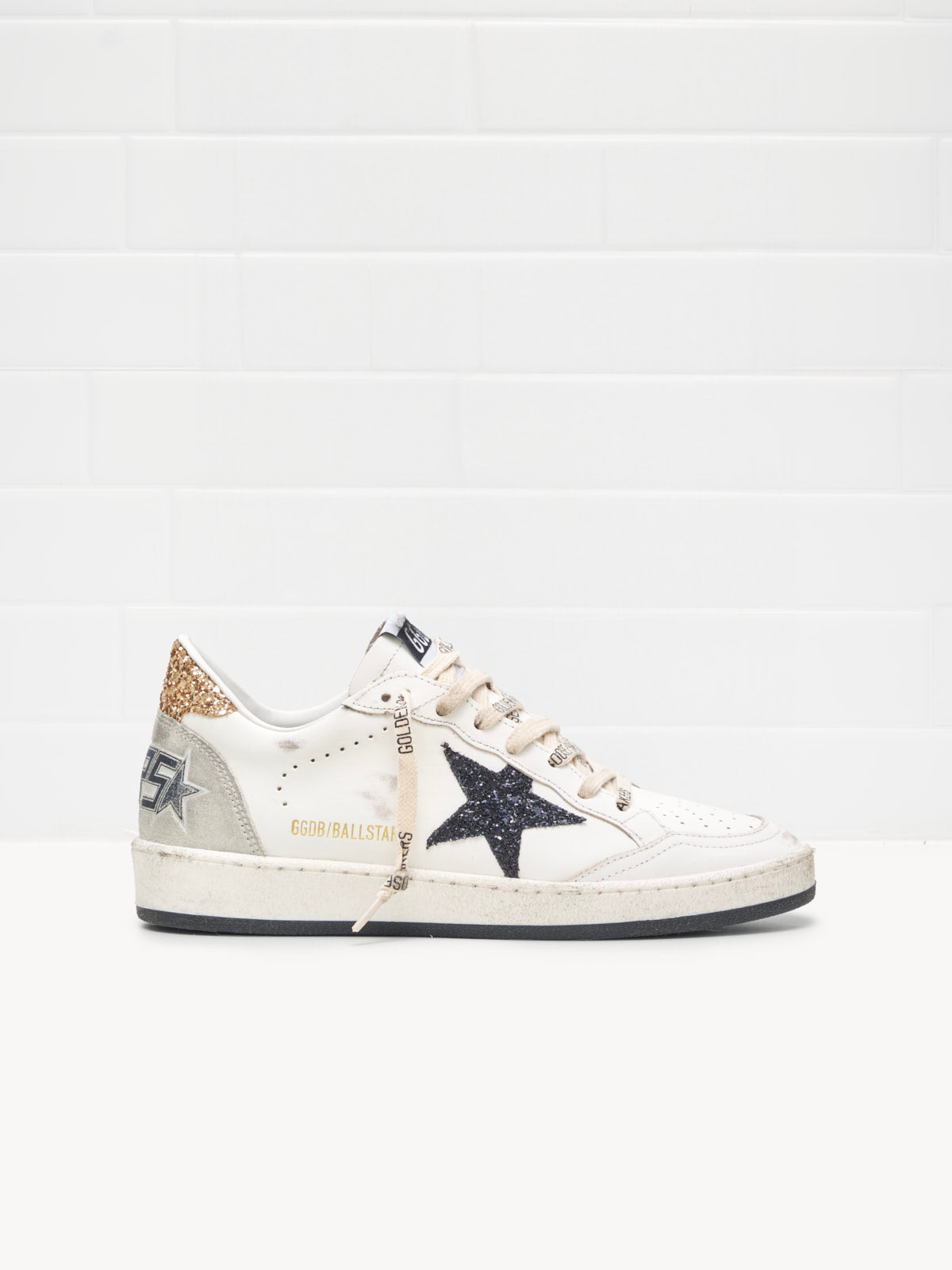Sneakers Ball Star Woman white black gold ice