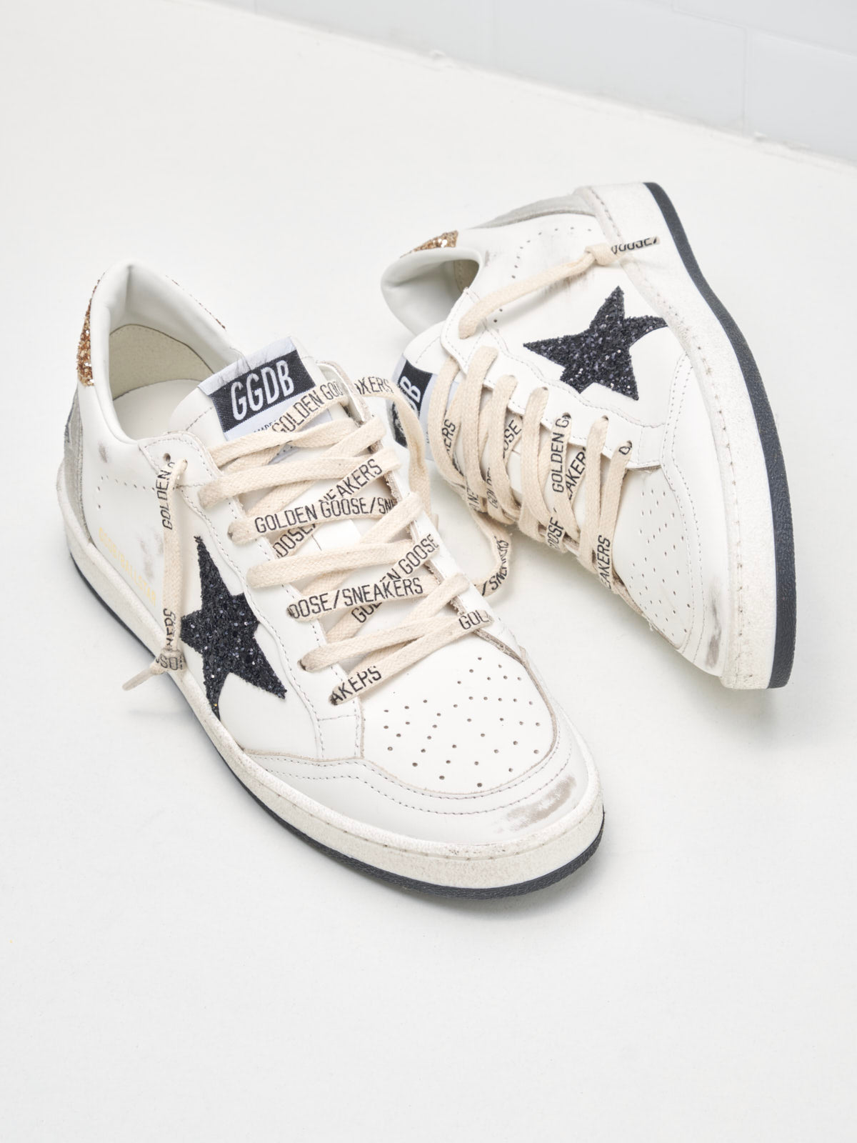 golden goose - Sneakers Ball Star Woman white black gold ice 