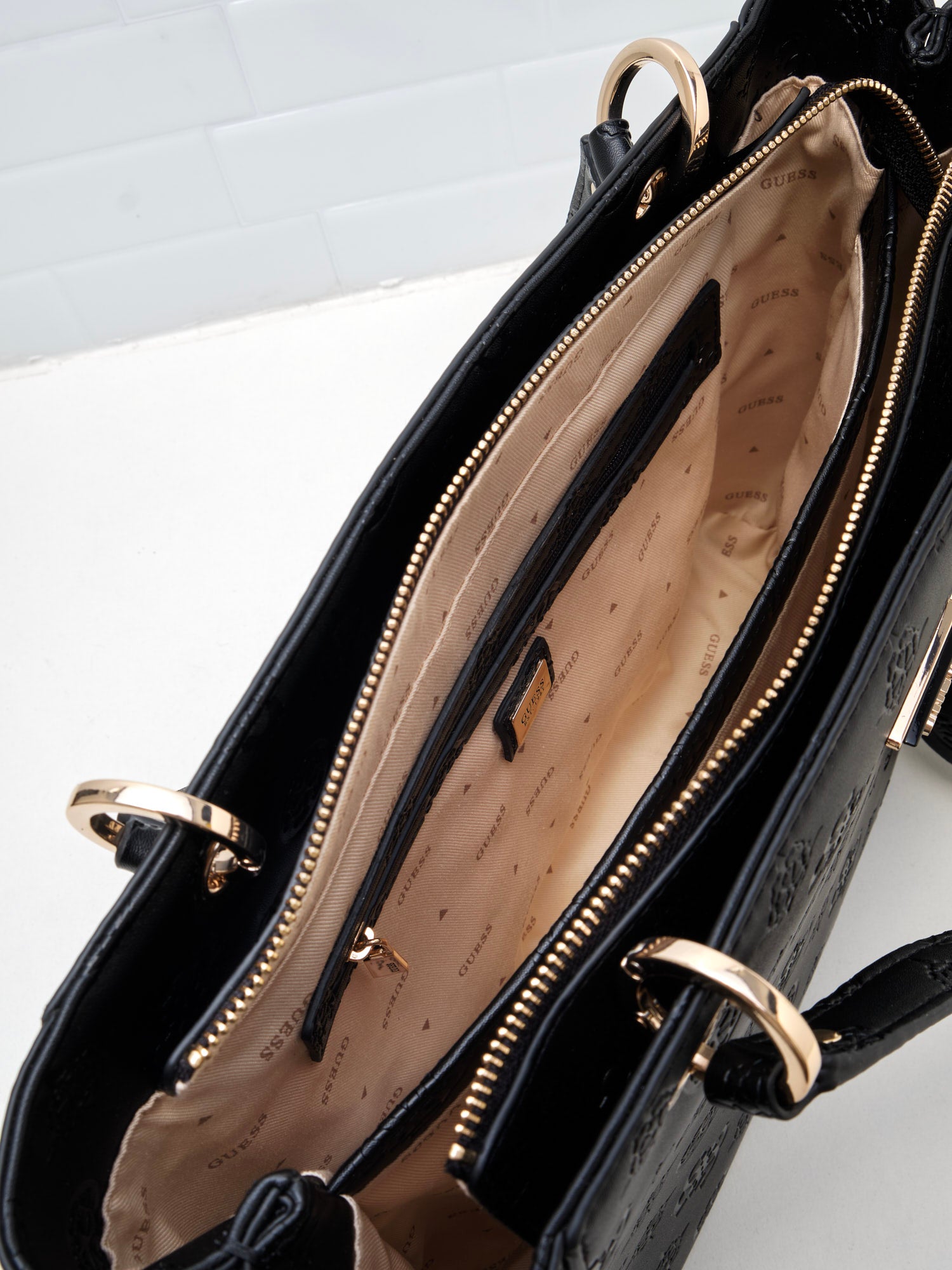 Guess - Borsa Jena Shopper black logo 