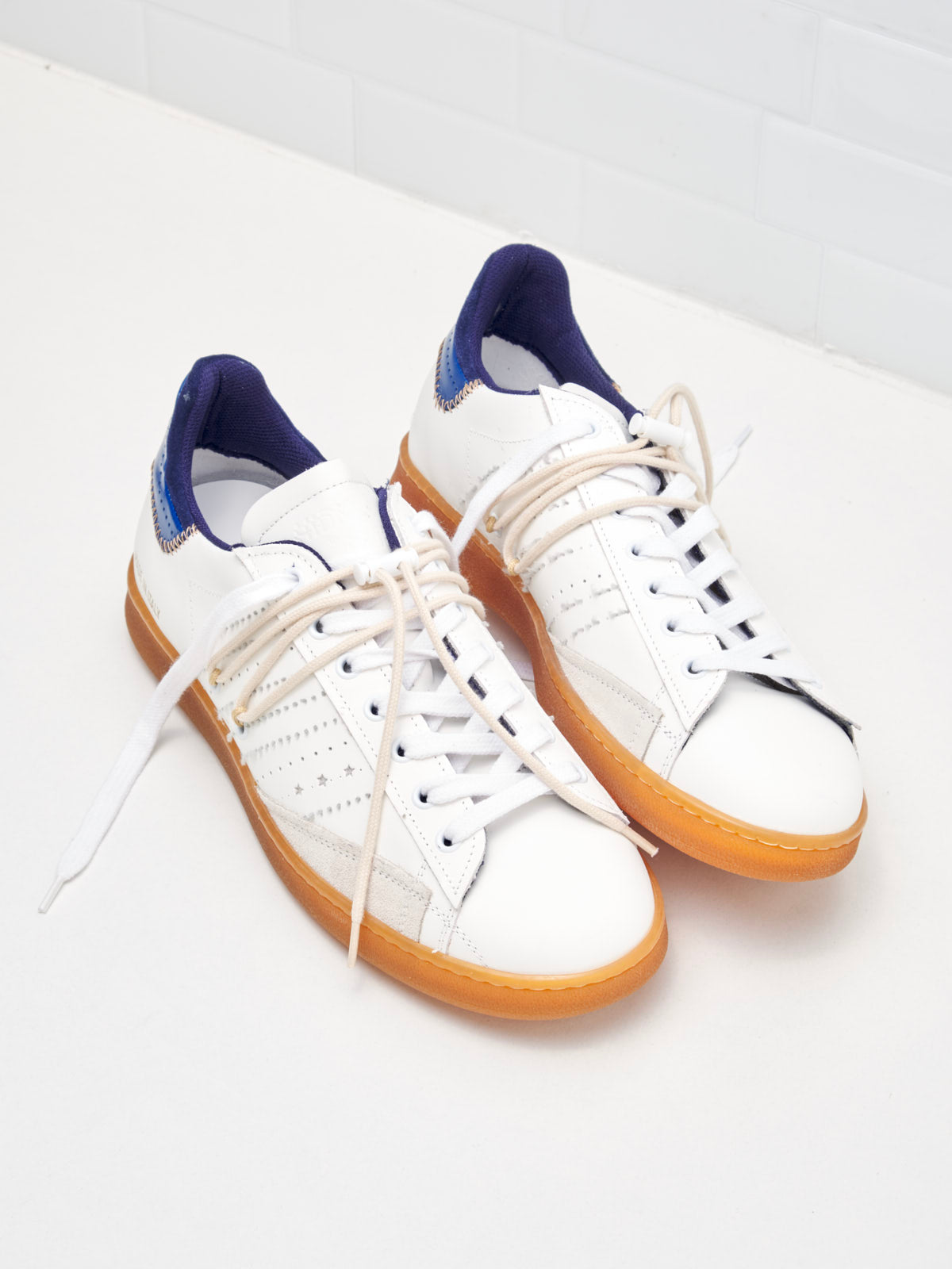 Hidn-Ander - Sneakers Stripeless Low Man Ultimate Dual white blue 