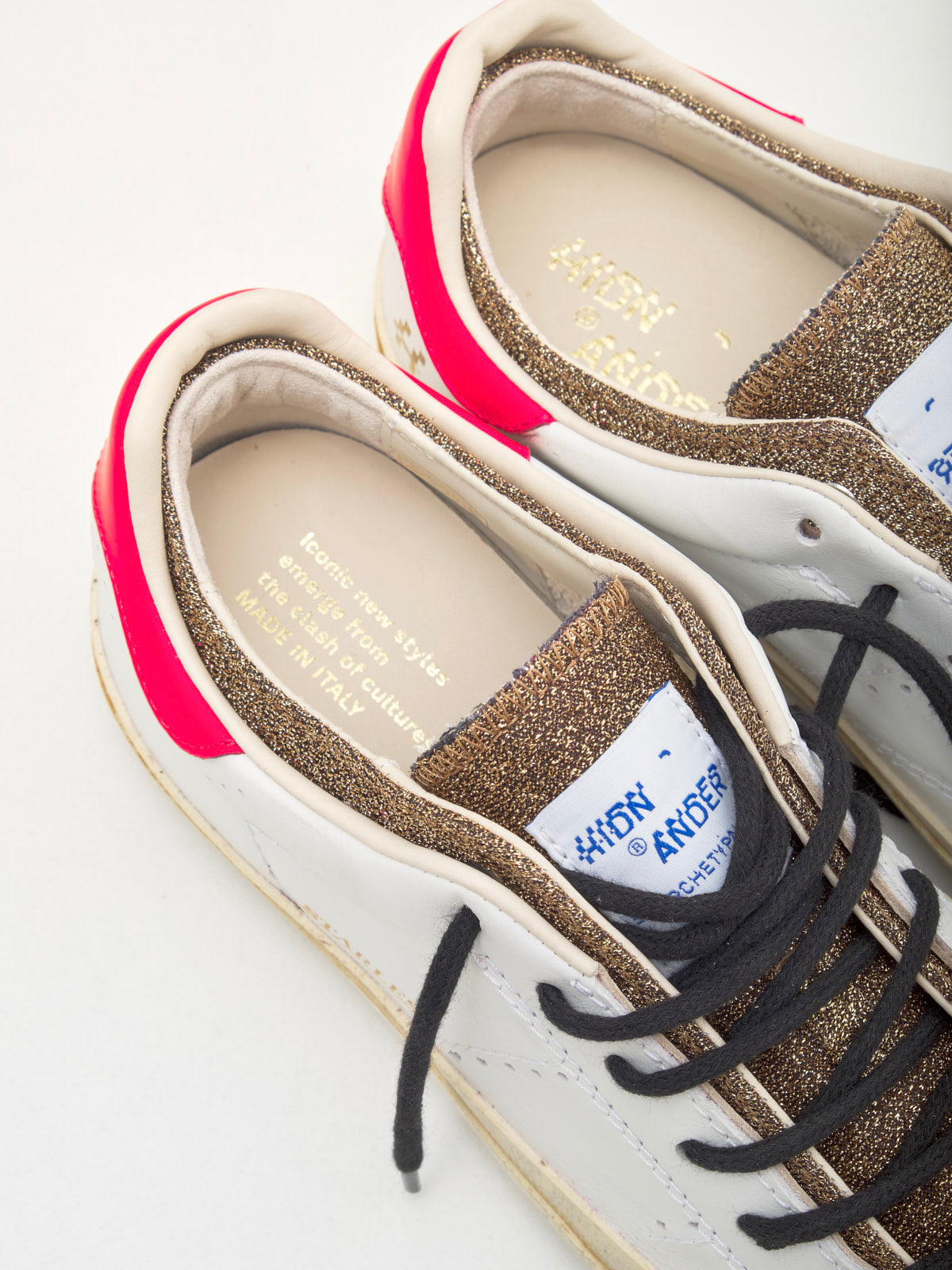 Hidn-Ander - Sneakers Starless Low Woman white gold lamè 