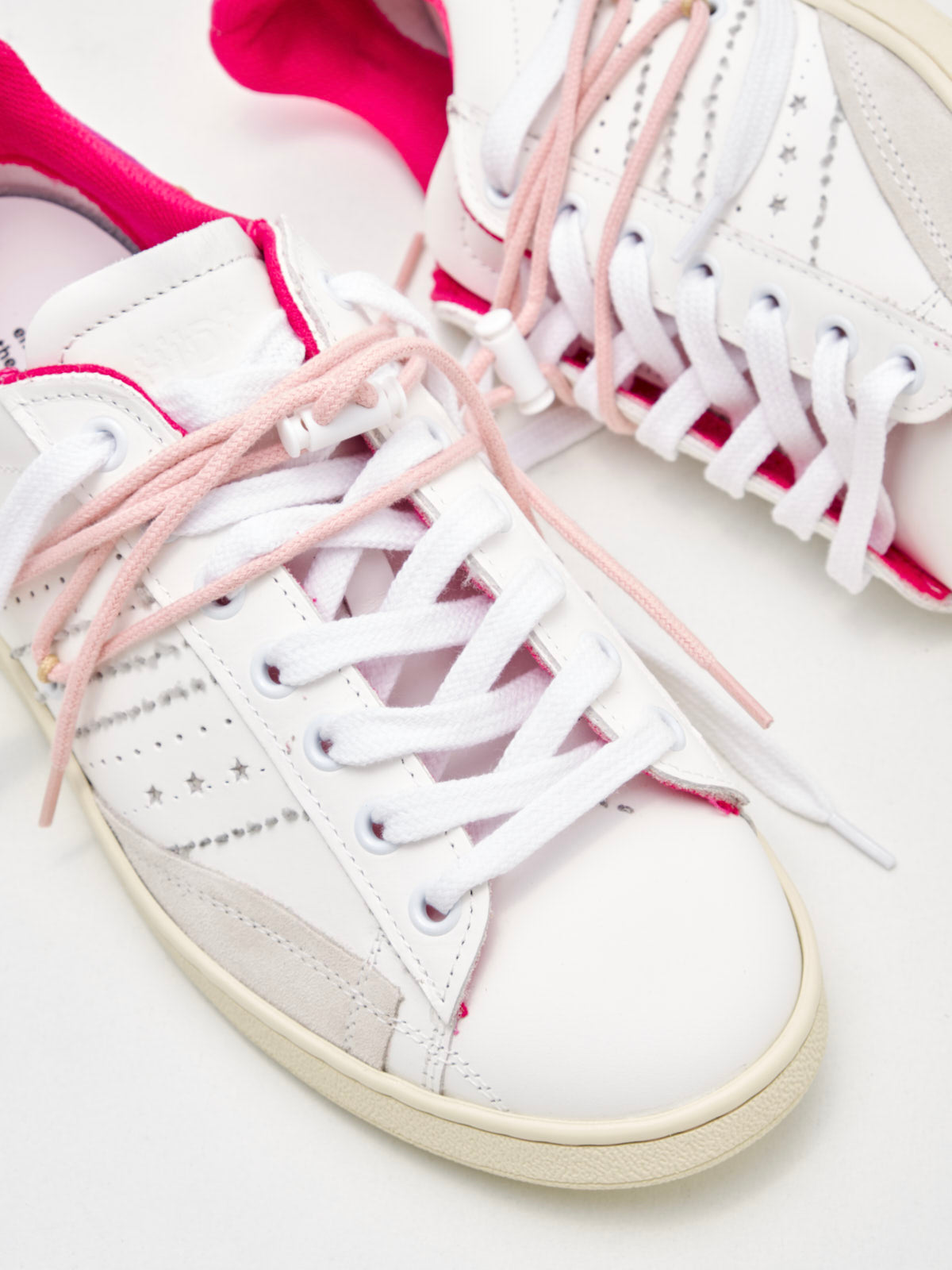 Hidn-Ander - Sneakers Stripeless Low Woman Ultimate Dual white neon barbie 
