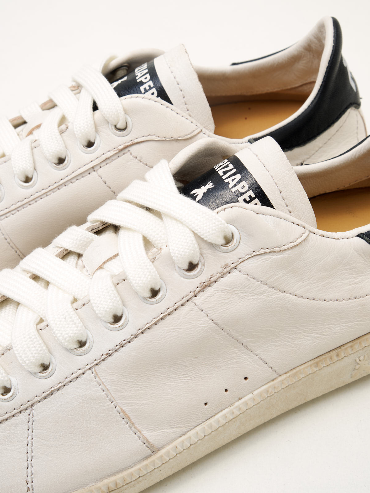 Patrizia Pepe - Sneakers Skin "93" white black 