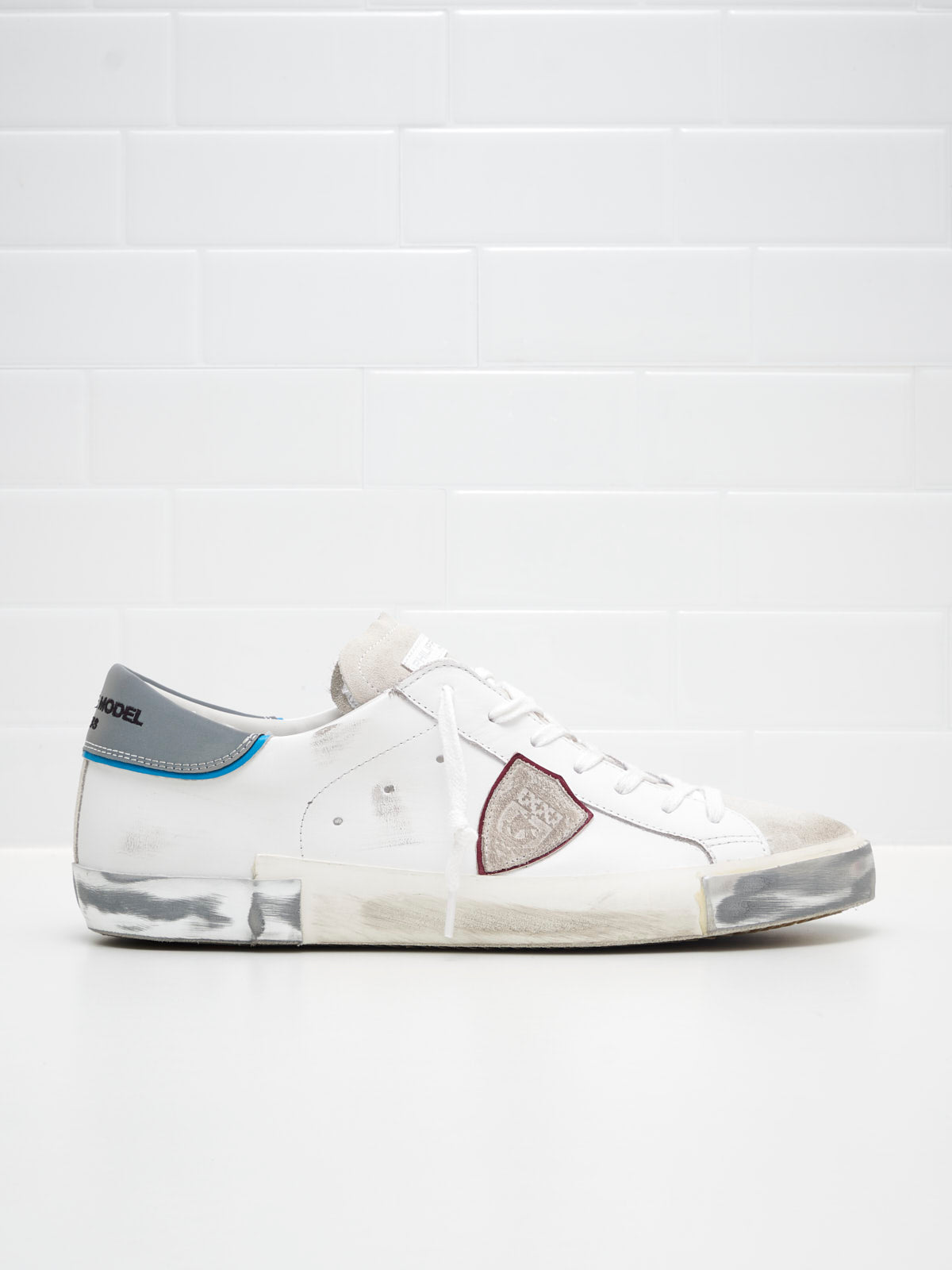 Paris Low Man white gray reflex sneakers