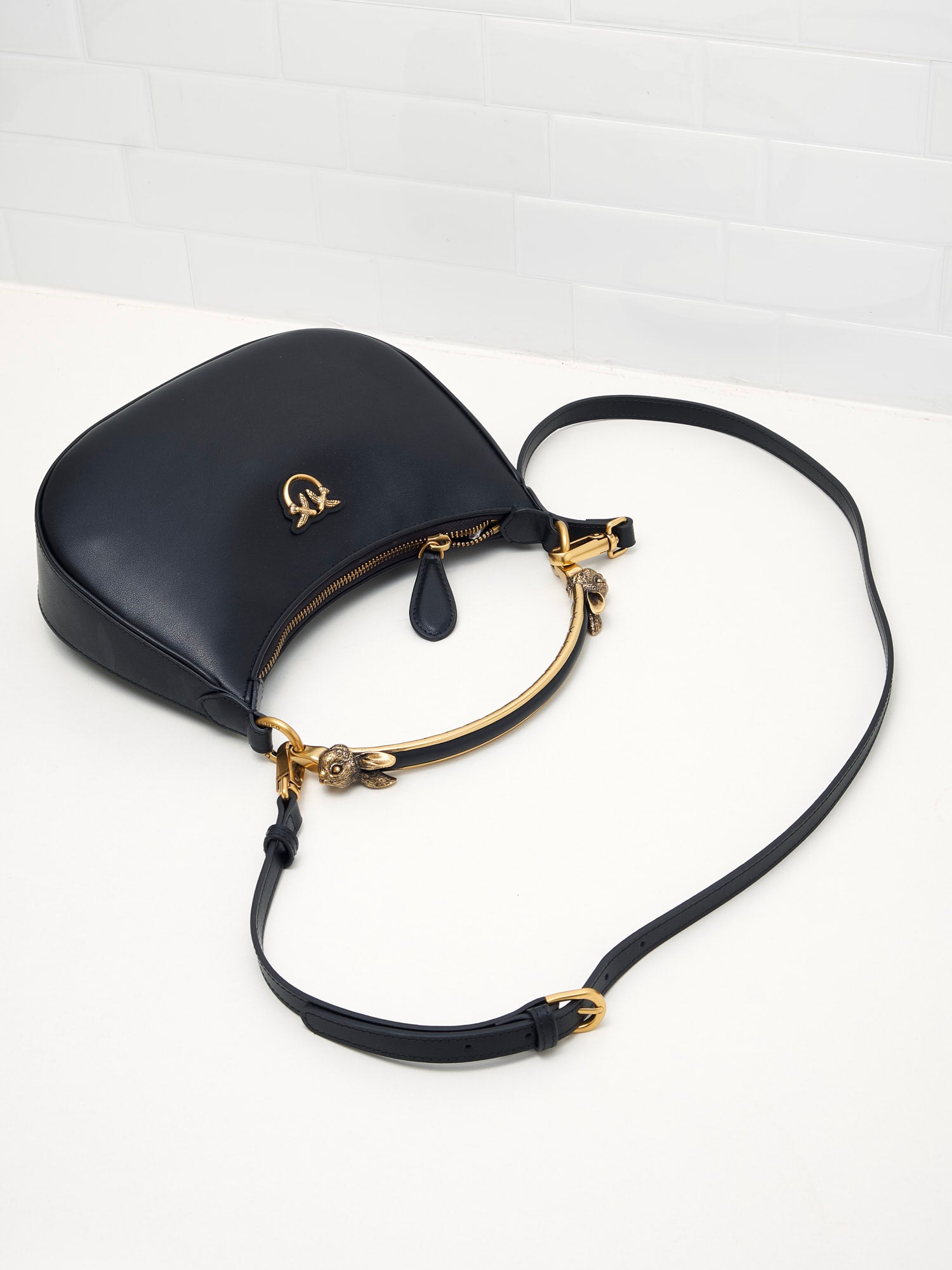PINKO - Borsa a Tracolla Love Mini Half moon black gold 