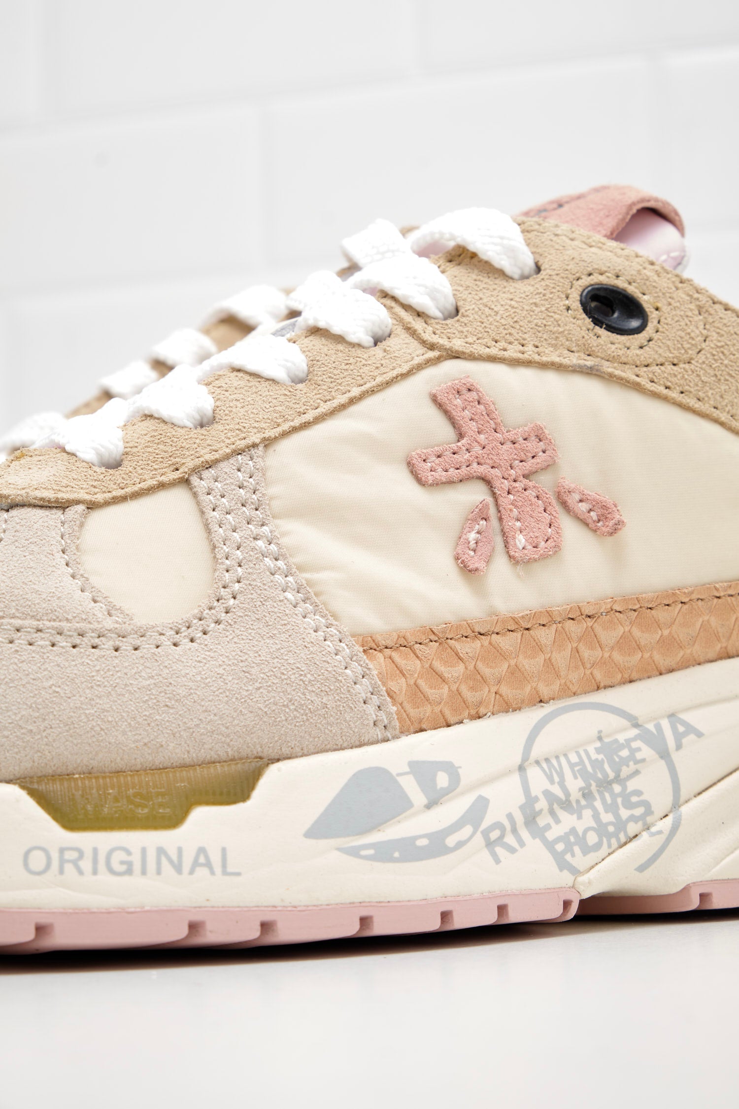 Premiata - Sneakers Woman Mased sand pink 