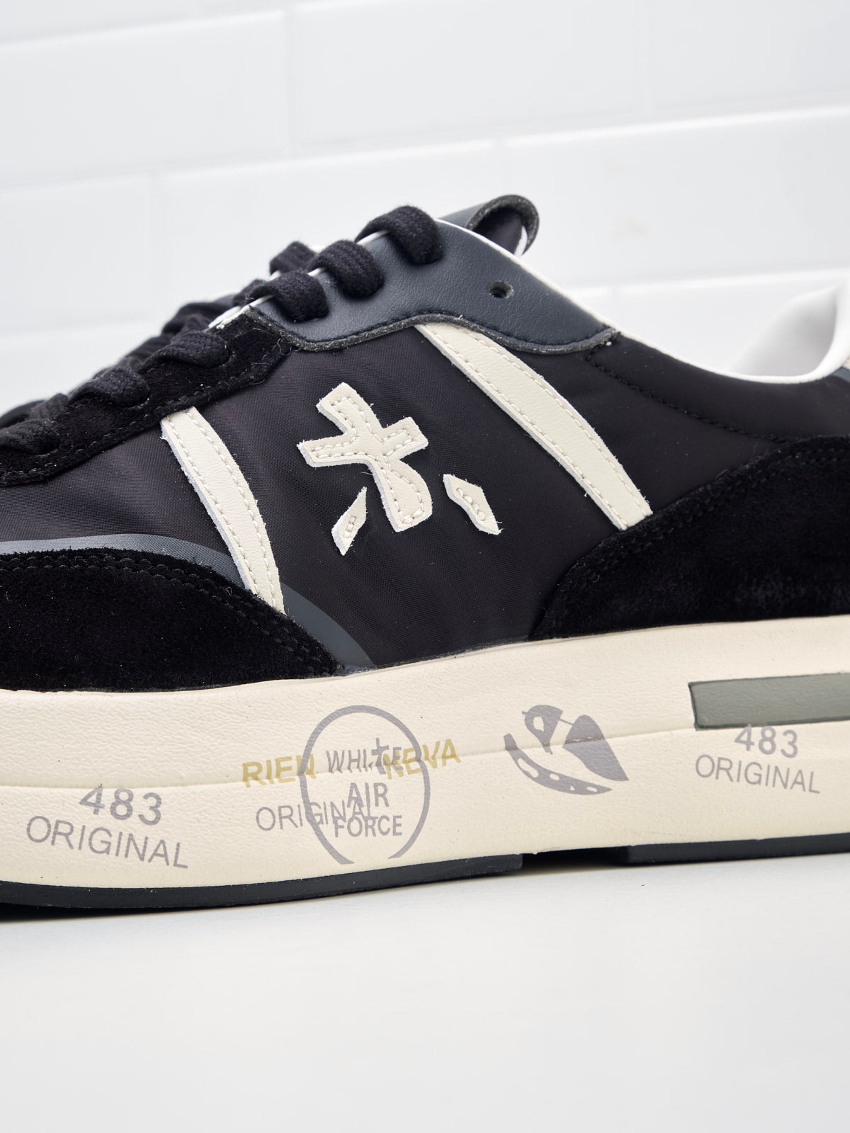 Premiata - Sneakers Cassie Woman black white 