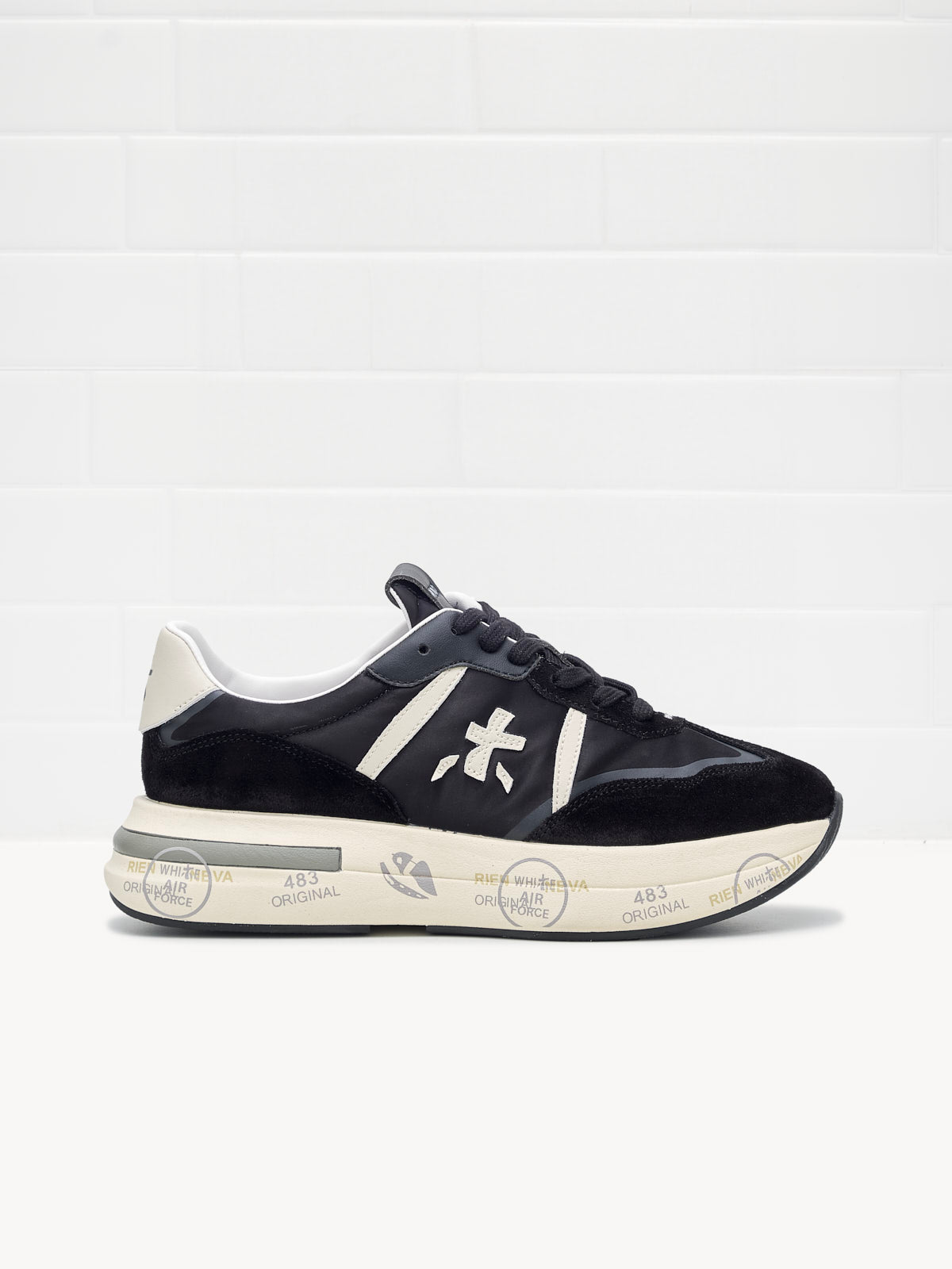 Premiata - Sneakers Cassie Woman black white 