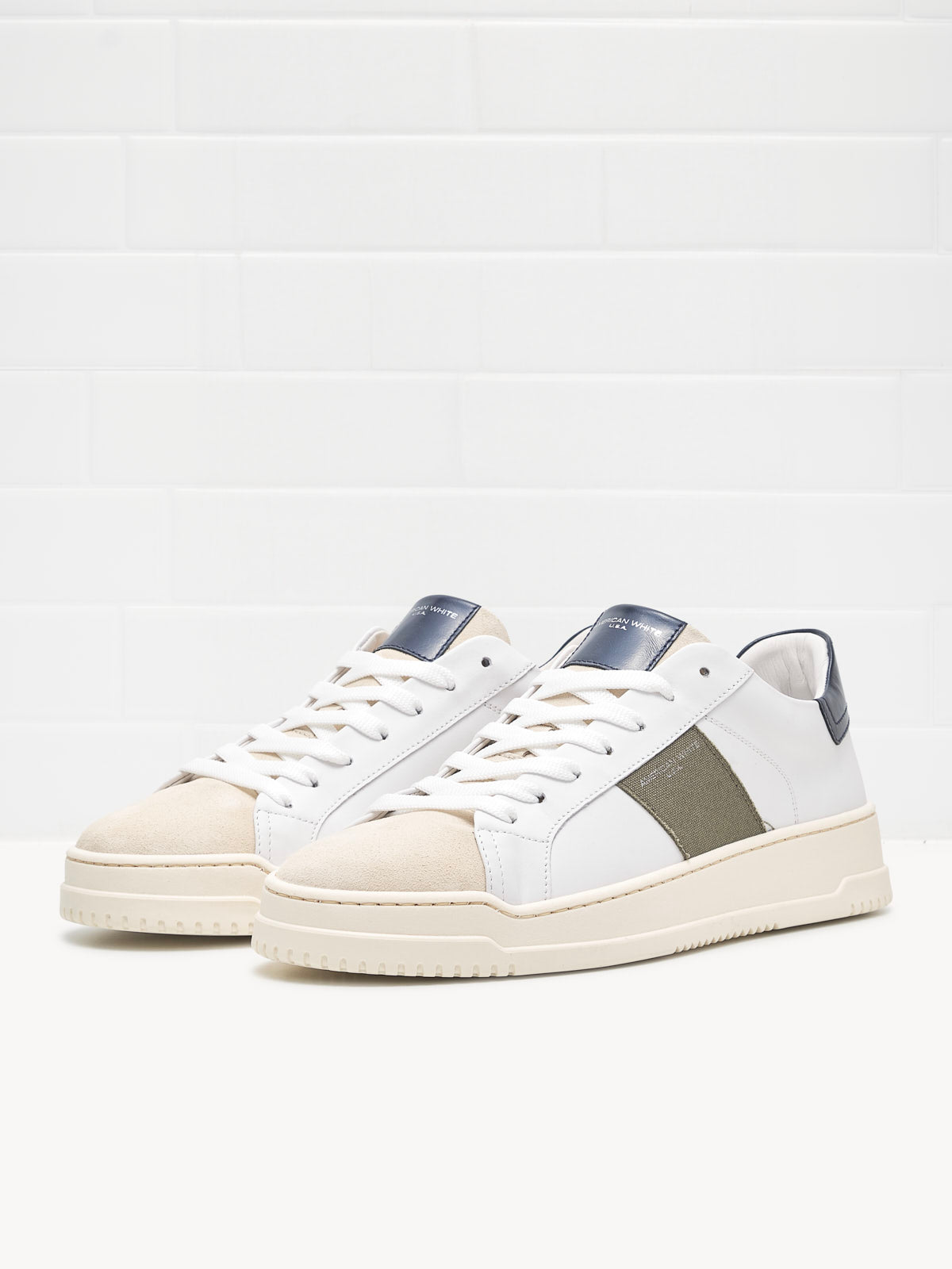 American White - Sneakers Man Whoop Vertigo white blue green 
