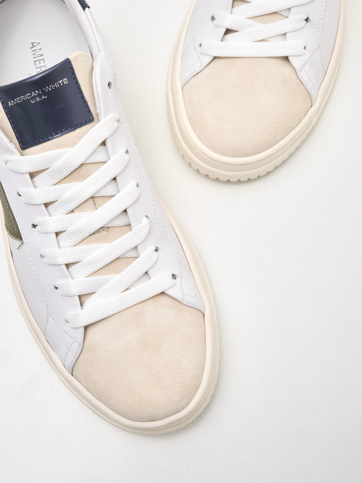 American White - Sneakers Man Whoop Vertigo white blue green 